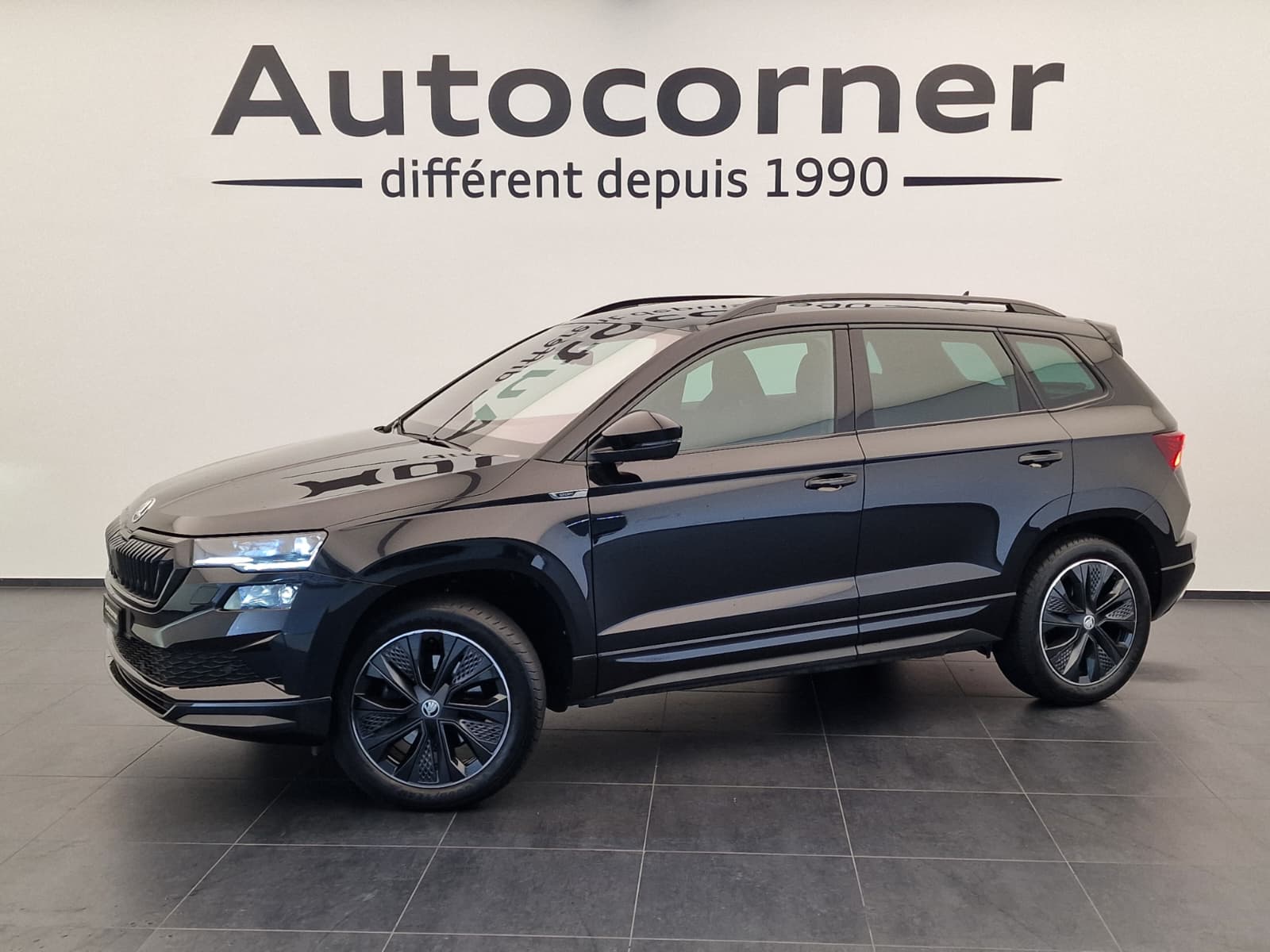 SKODA Karoq 2.0 TSI SportLine 4x4 DSG-image-0