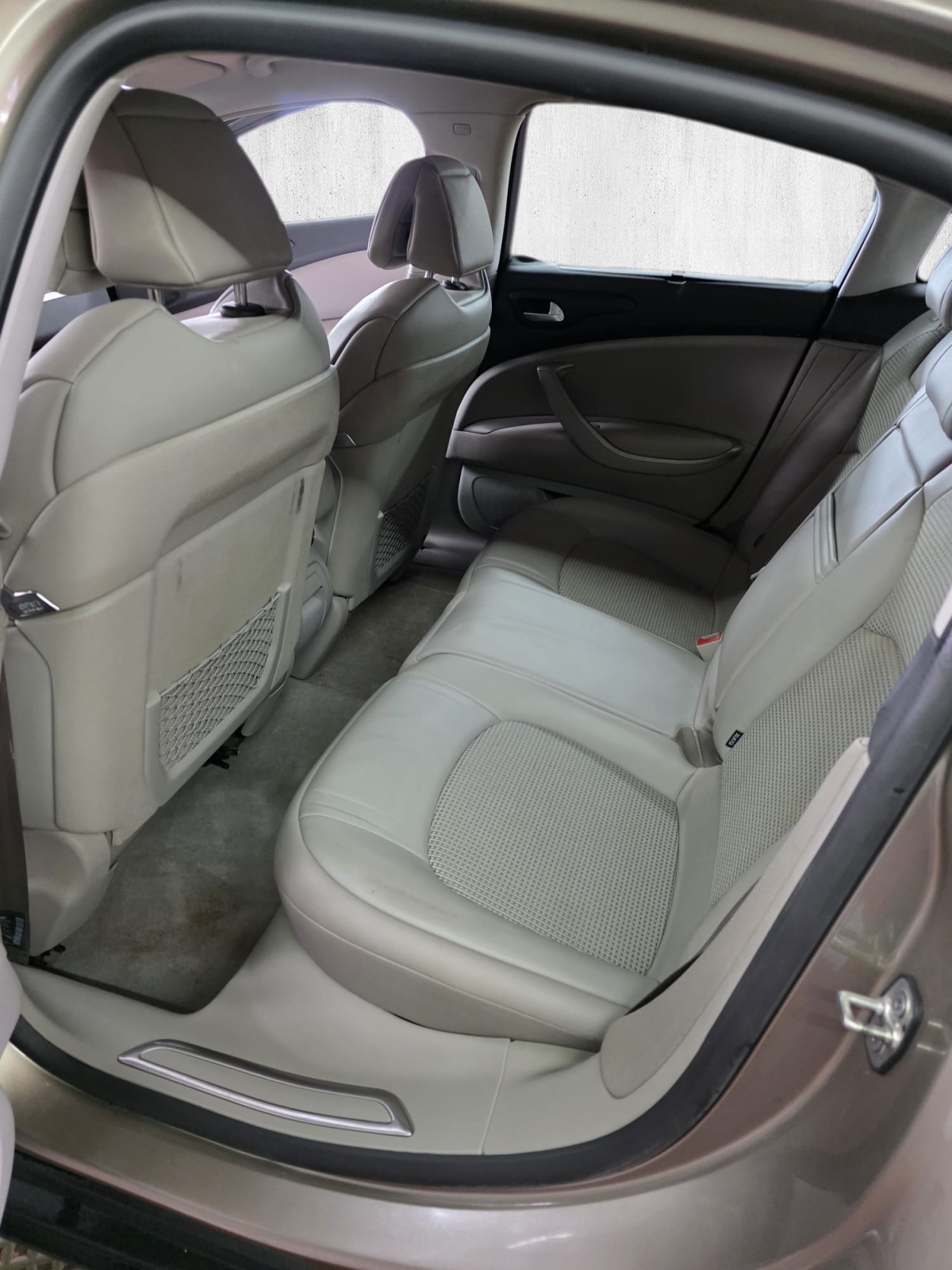 CITROEN C5 Berline 2.2 HDi Exclusive Automatic-image-8