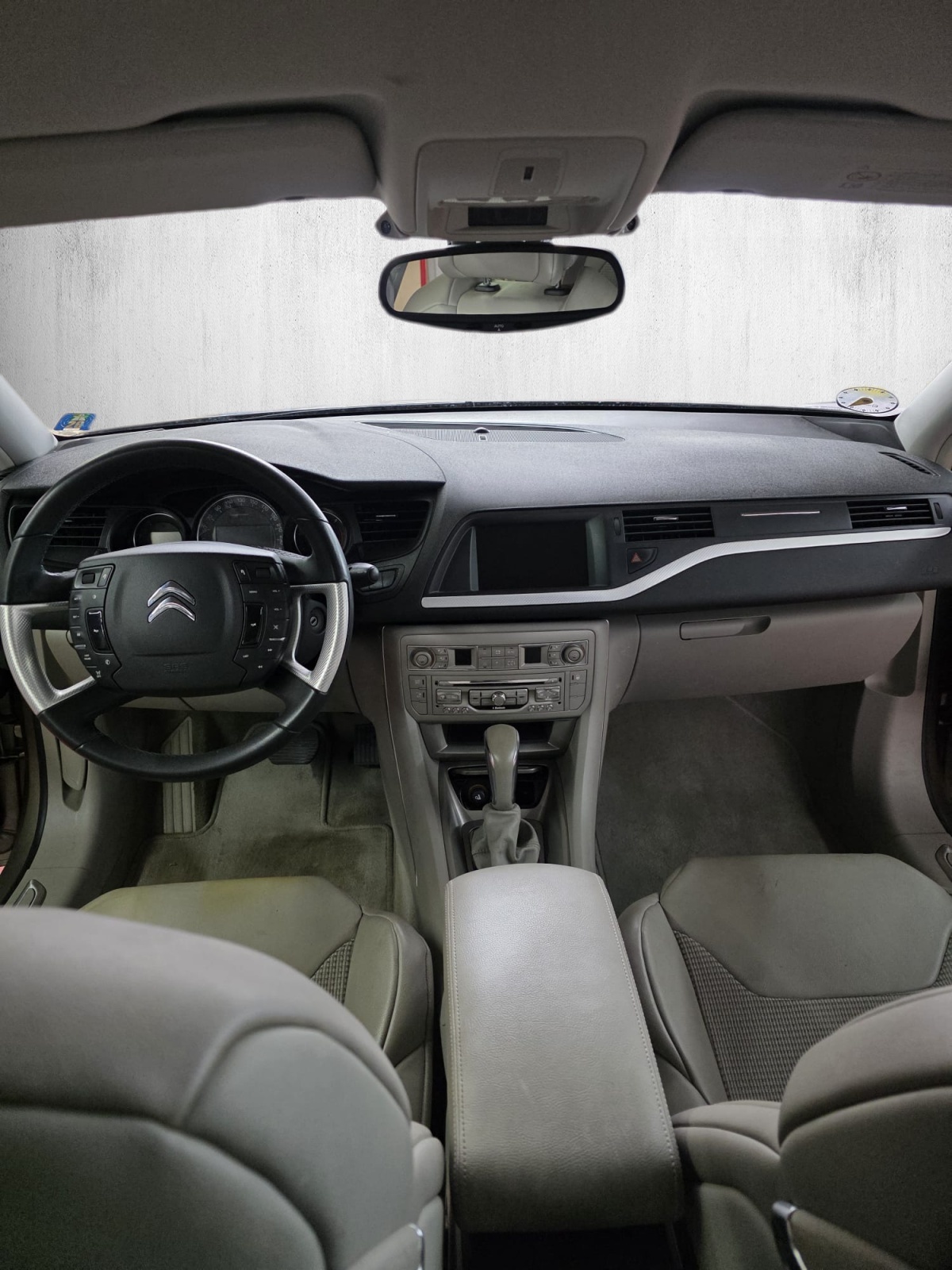 CITROEN C5 Berline 2.2 HDi Exclusive Automatic-image-9