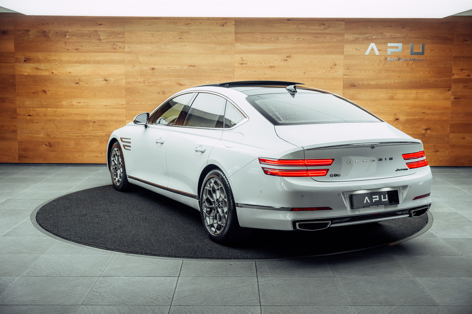 GENESIS G80 2.5 TGDI Luxus AT8 AWD-image-2