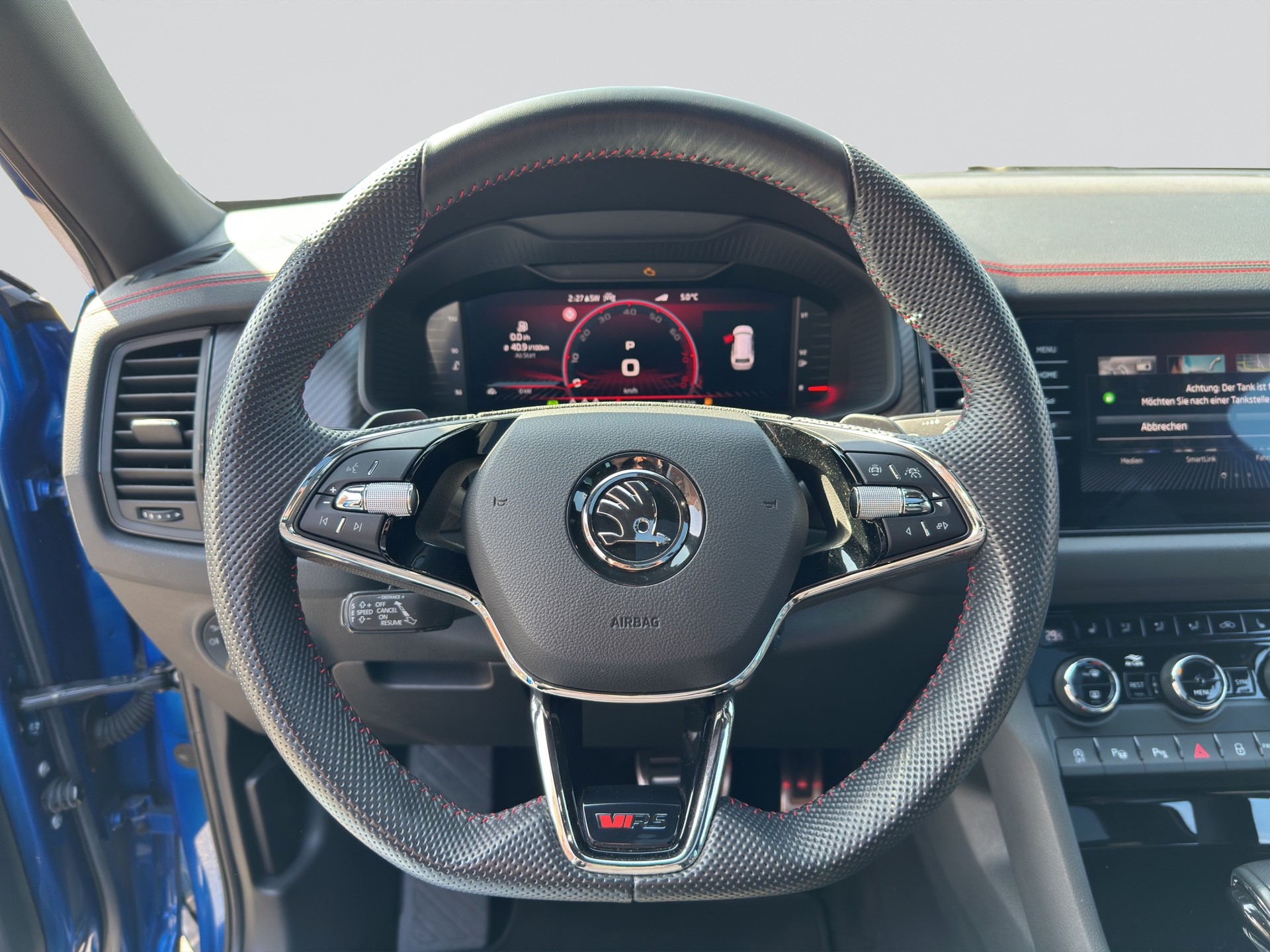 SKODA Kodiaq 2.0 TSI RS Black 4x4-image-11