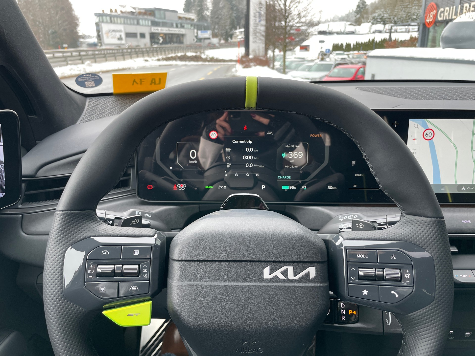 KIA EV9 99,8 kWh GT 4x4 mit Panorama Schiebedach und Digitale Rückspiegel-image-22
