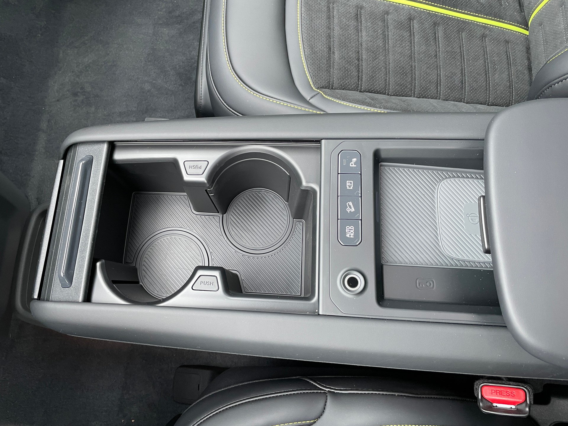 KIA EV9 99,8 kWh GT 4x4 mit Panorama Schiebedach und Digitale Rückspiegel-image-24