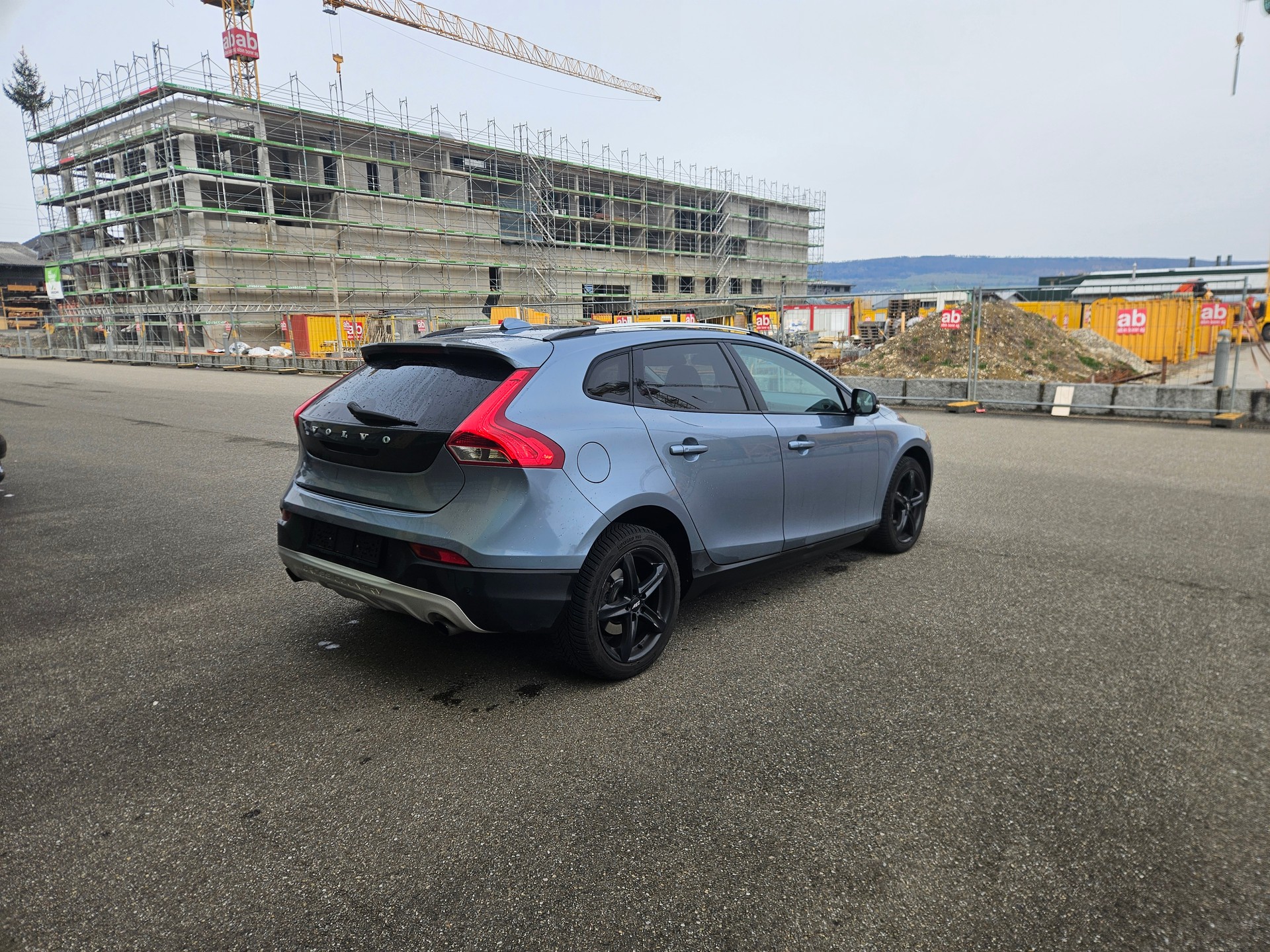 VOLVO V40 Cross Country T5 AWD Summum Geartronic-image-6