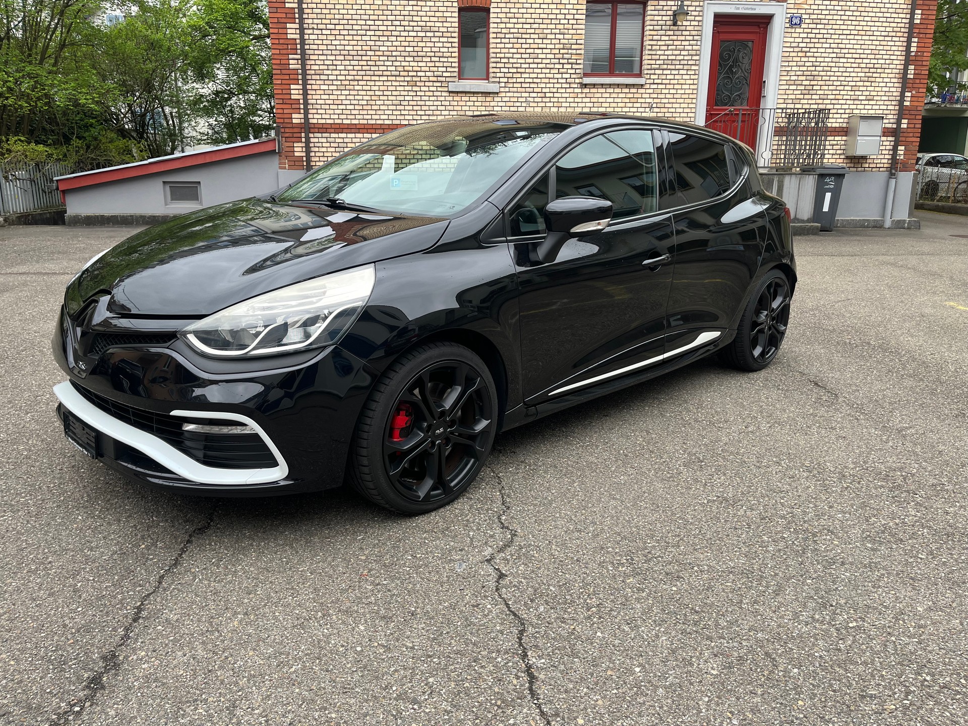 RENAULT Clio 1.6 T RS 200 EDC