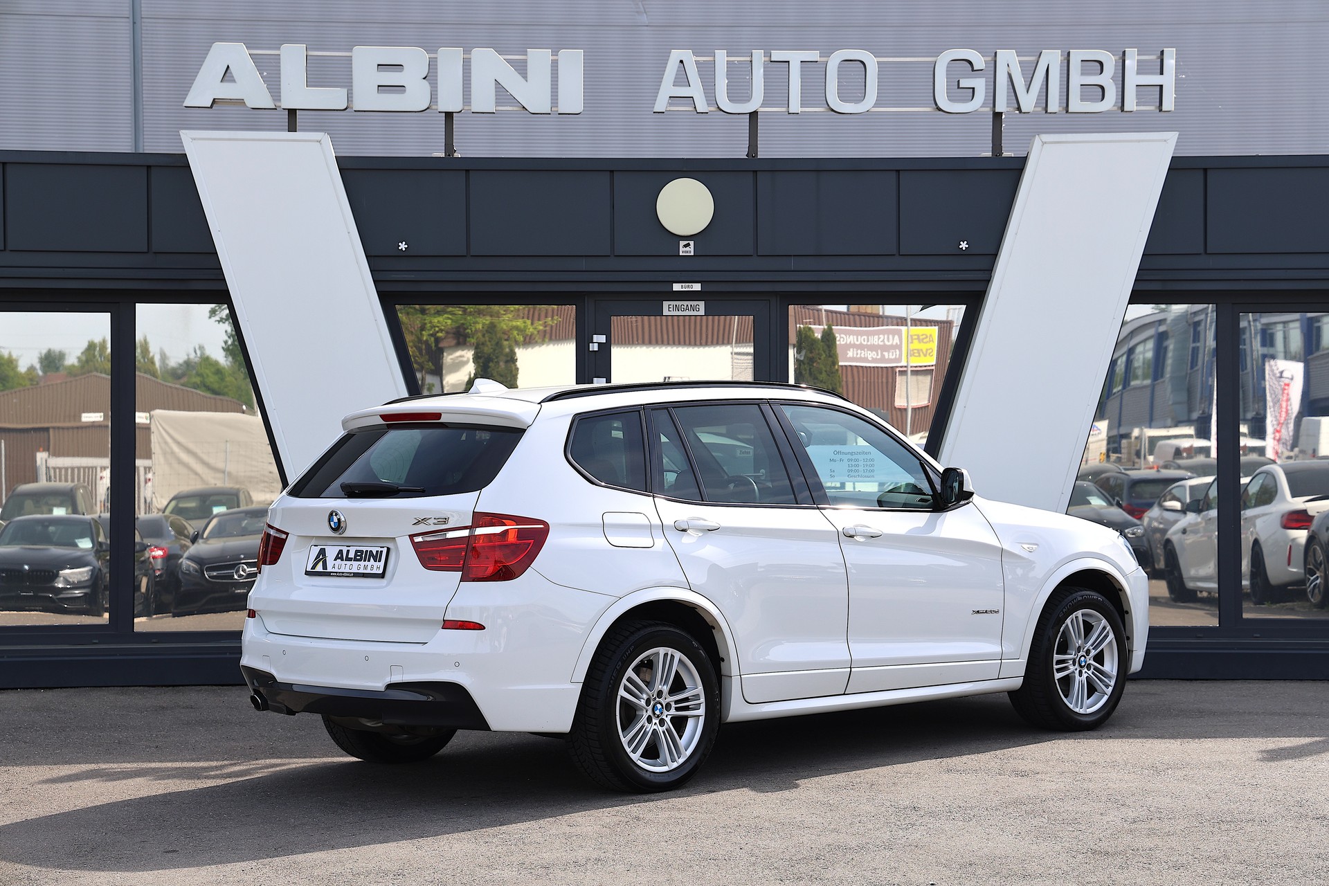 BMW X3 xDrive 20d M-Sport Steptronic-image-3