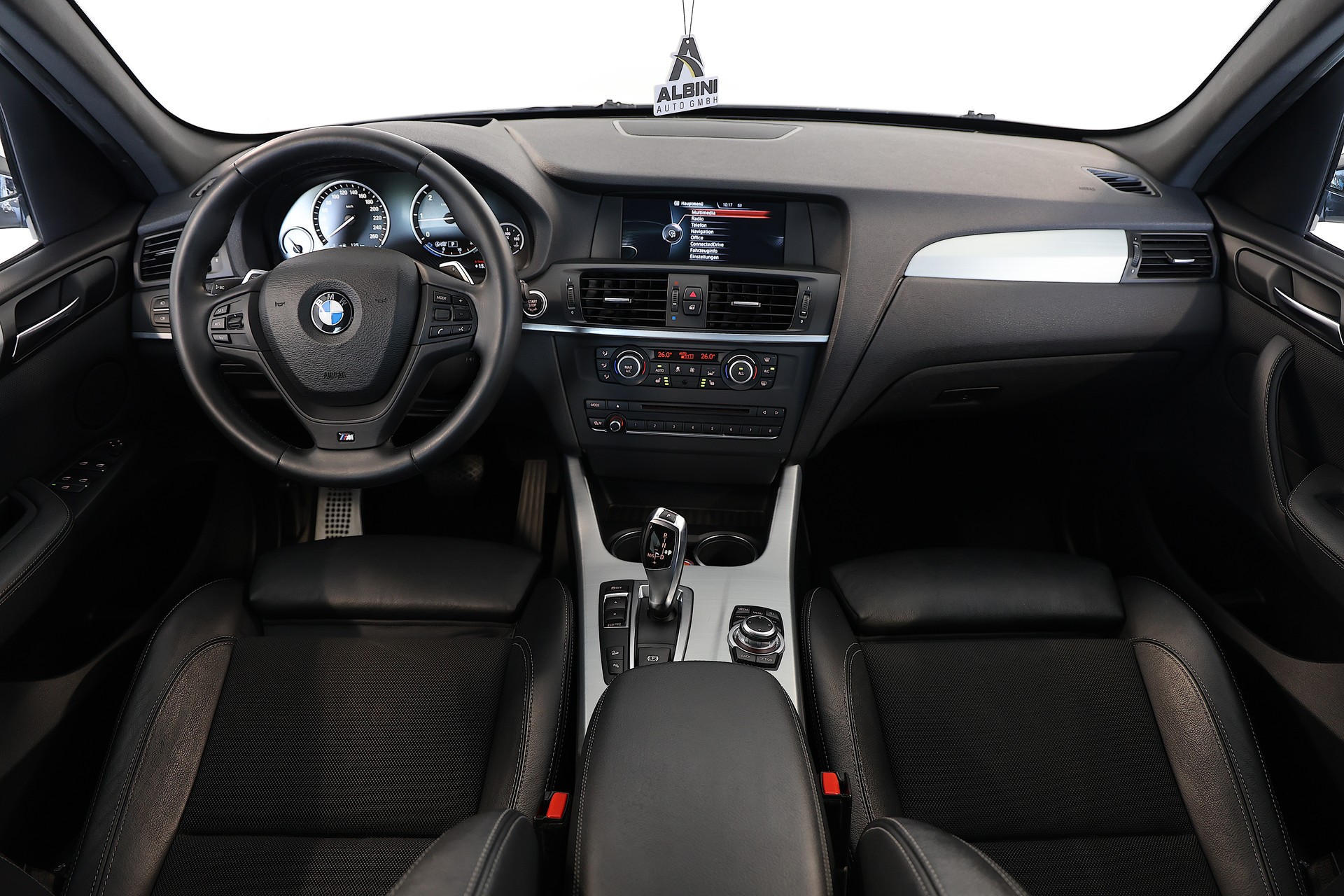 BMW X3 xDrive 20d M-Sport Steptronic-image-10