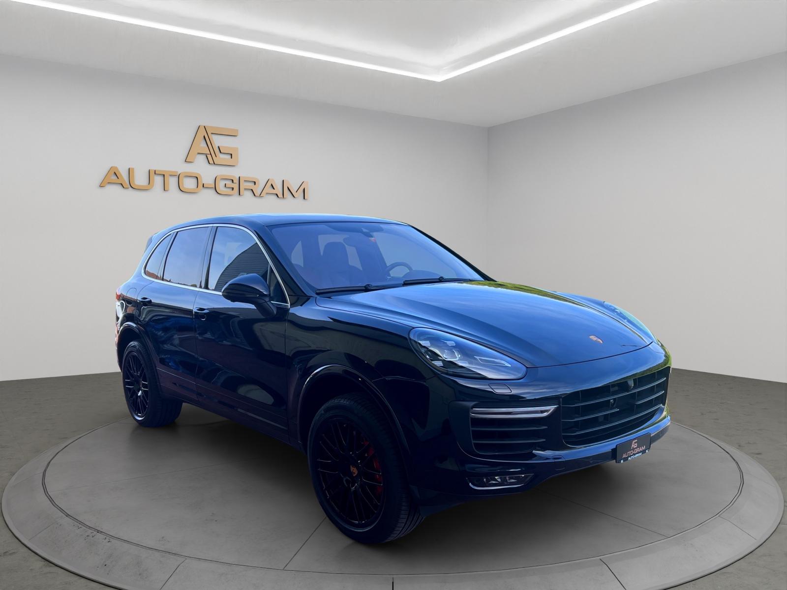 PORSCHE Cayenne Turbo-image-6