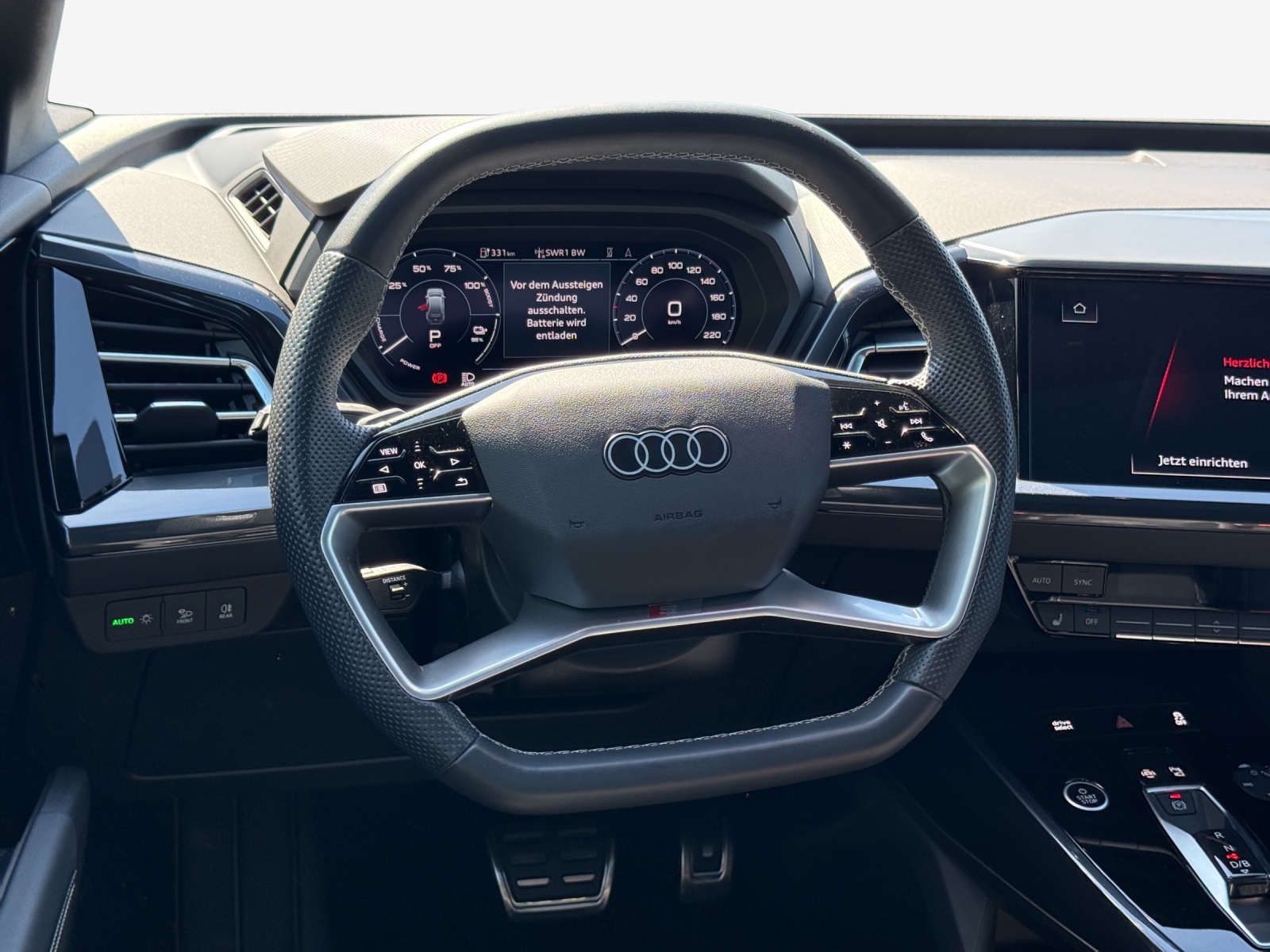 AUDI Q4 e-tron 50 quattro-image-10