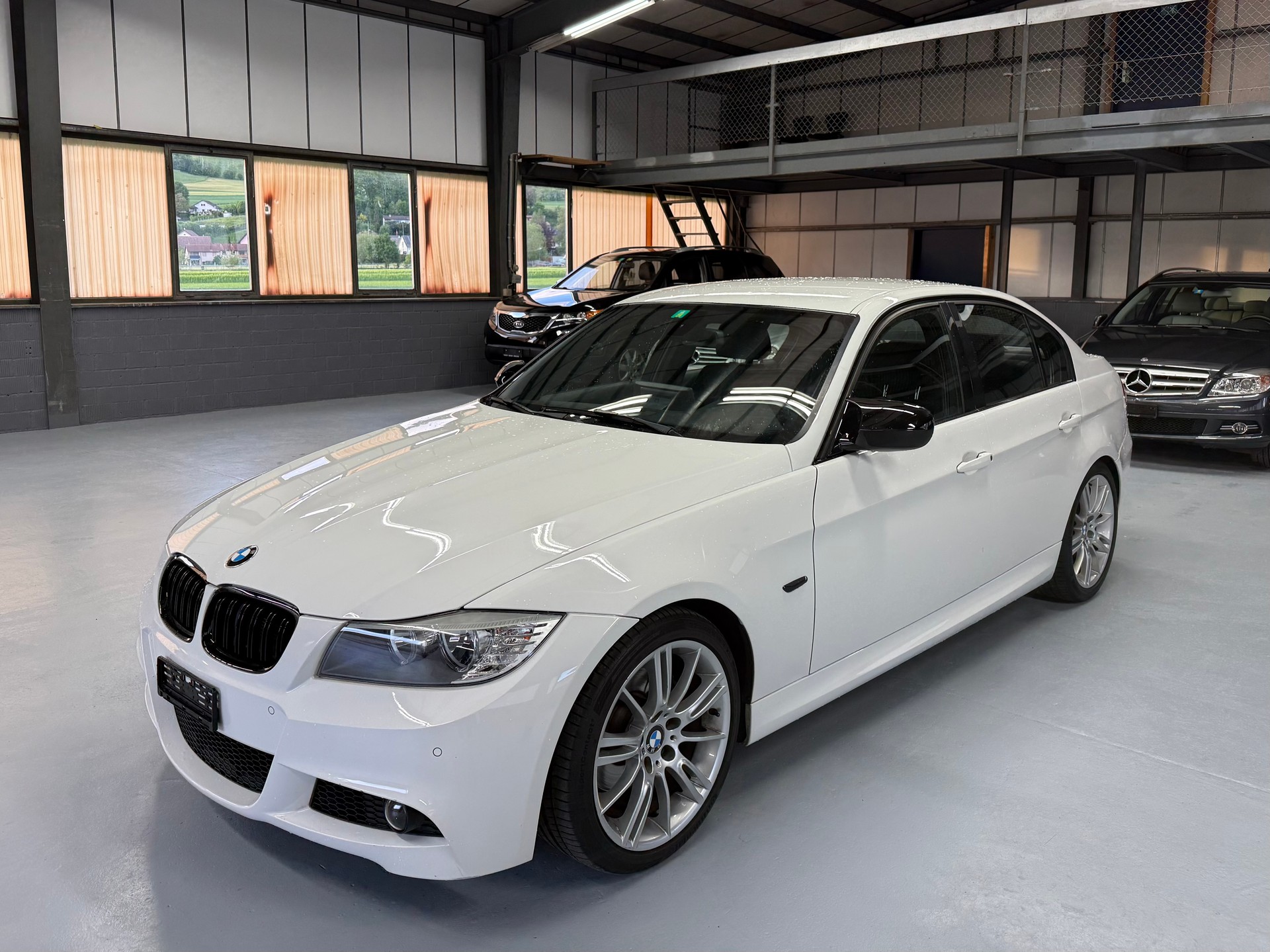 BMW 325i M Paket *MFK 2026*-image-4