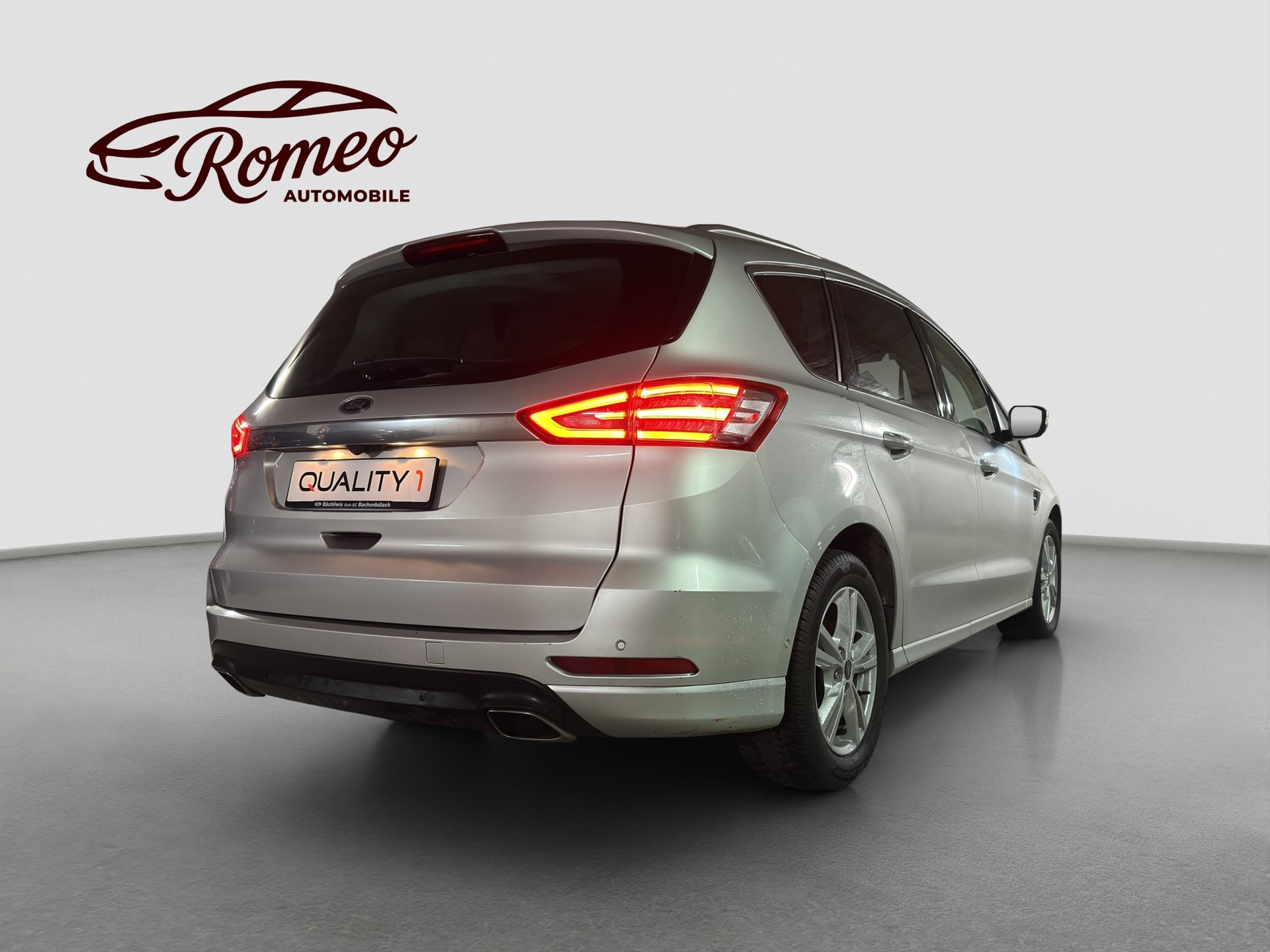 FORD S-Max 2.0 TDCi Titanium 4x4 Automatic ** Frisch ab MFK und Service ** Anhängerkupplung **-image-1
