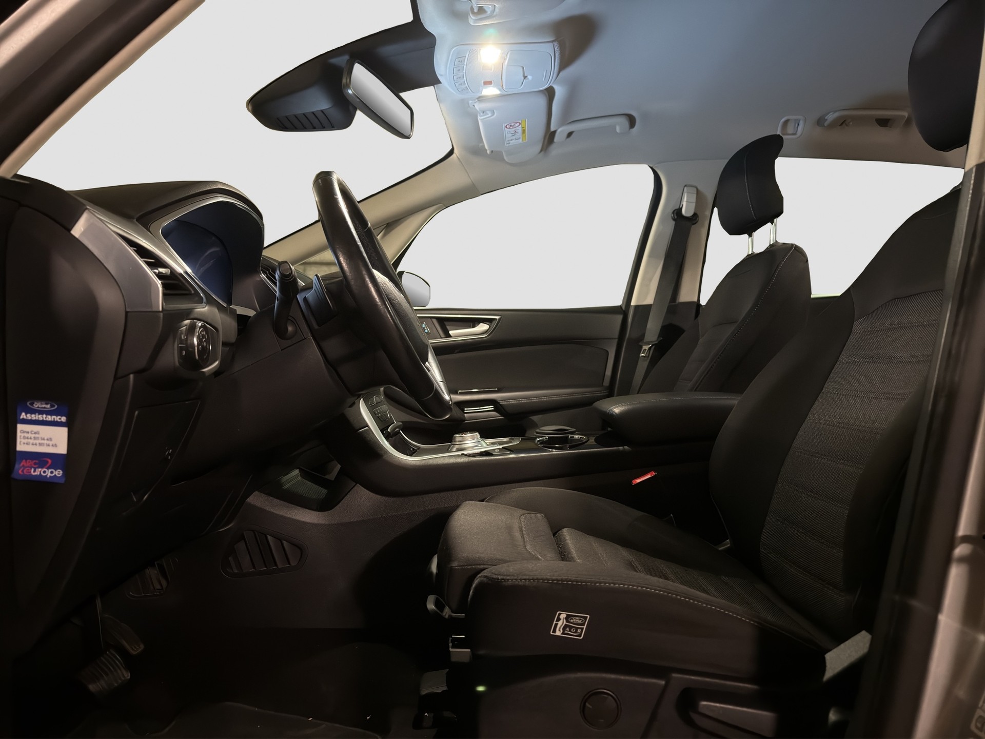 FORD S-Max 2.0 TDCi Titanium 4x4 Automatic ** Frisch ab MFK und Service ** Anhängerkupplung **-image-7