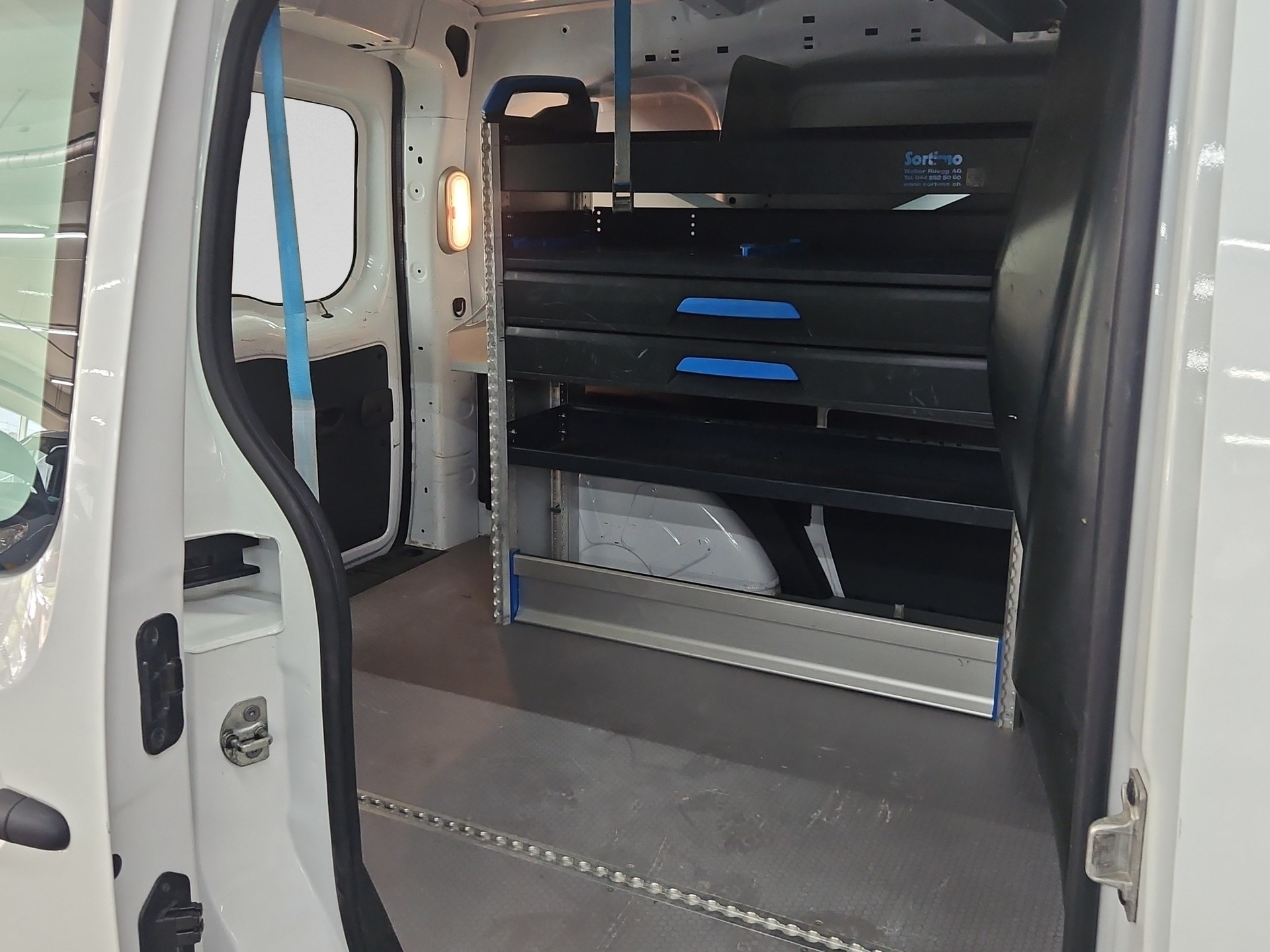 RENAULT Kangoo Medium dCi 95 ENERGY Limited-image-14