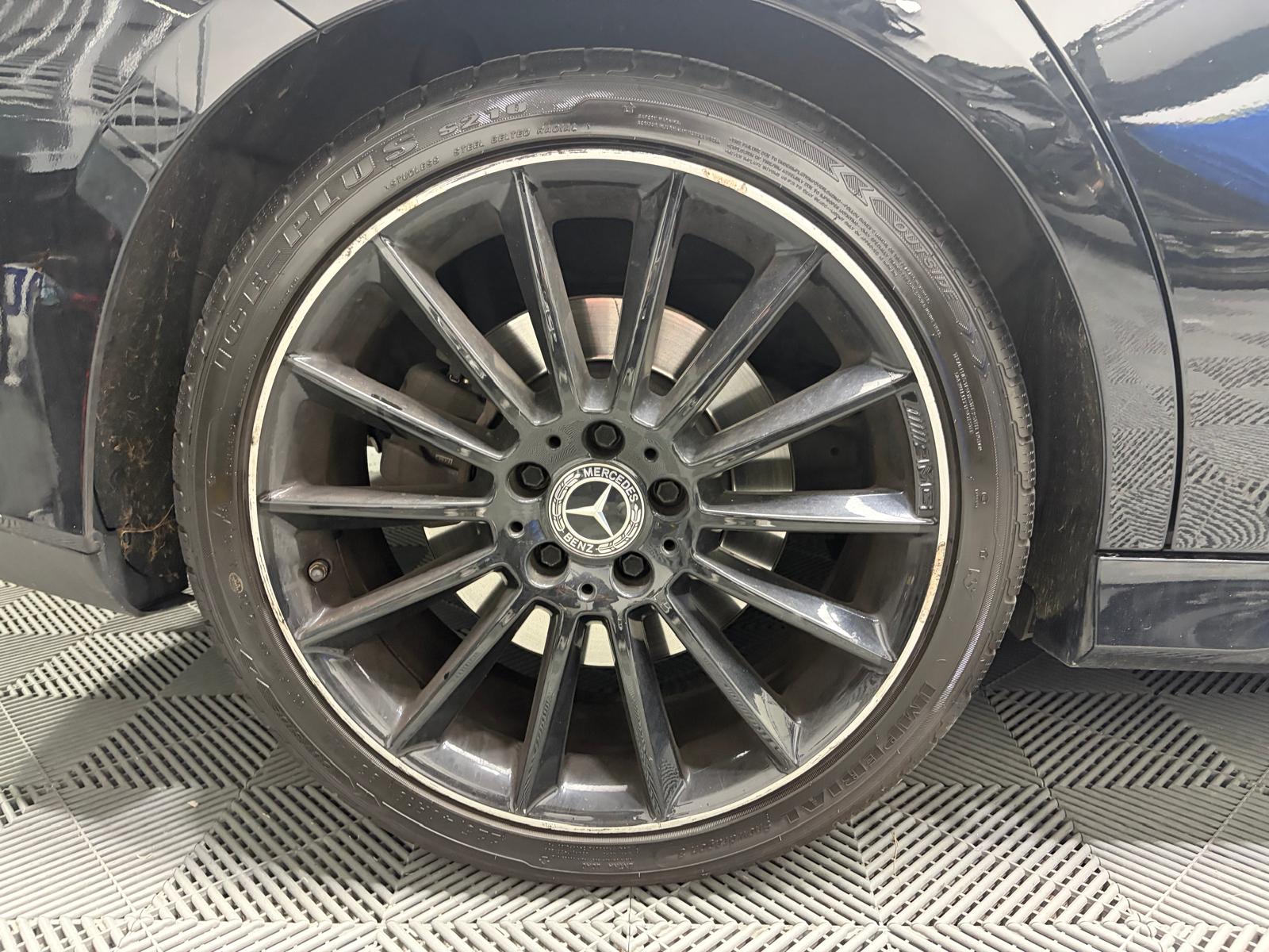 MERCEDES-BENZ CLA 250 4Matic AMG Line 7G-DCT - Toit ouvrant-image-29