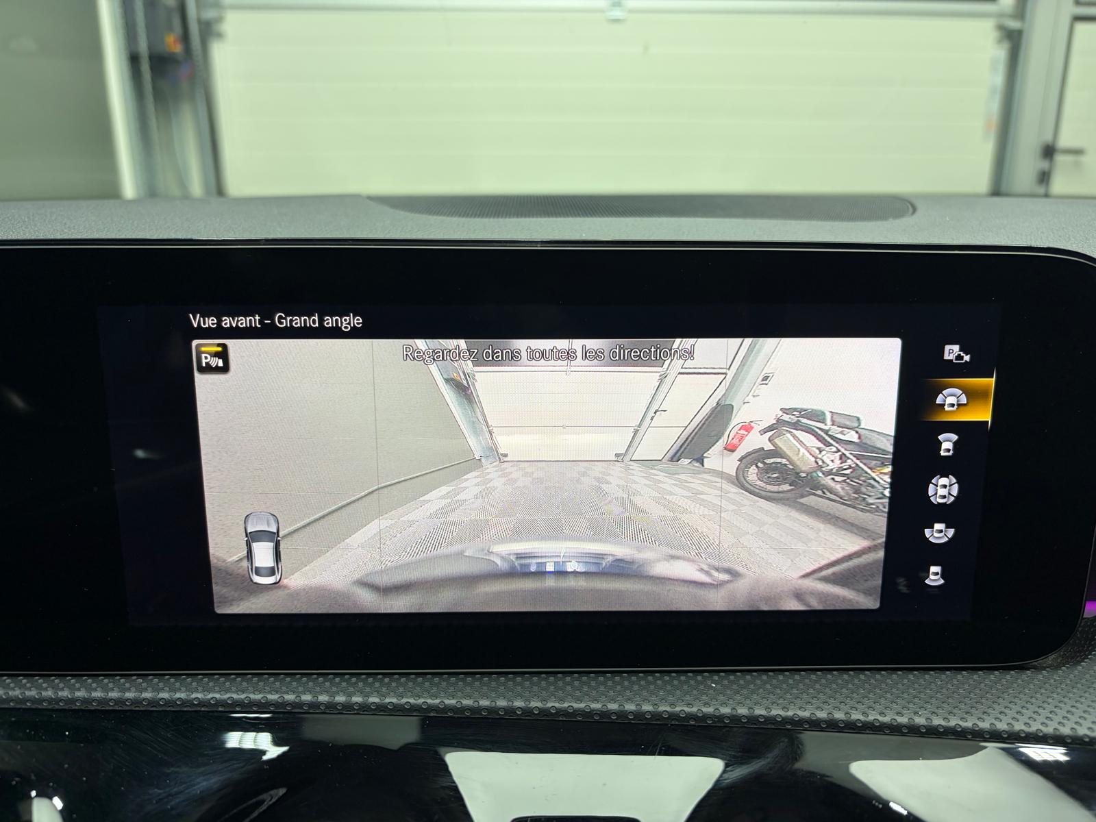 MERCEDES-BENZ CLA 250 4Matic AMG Line 7G-DCT - Toit ouvrant-image-22