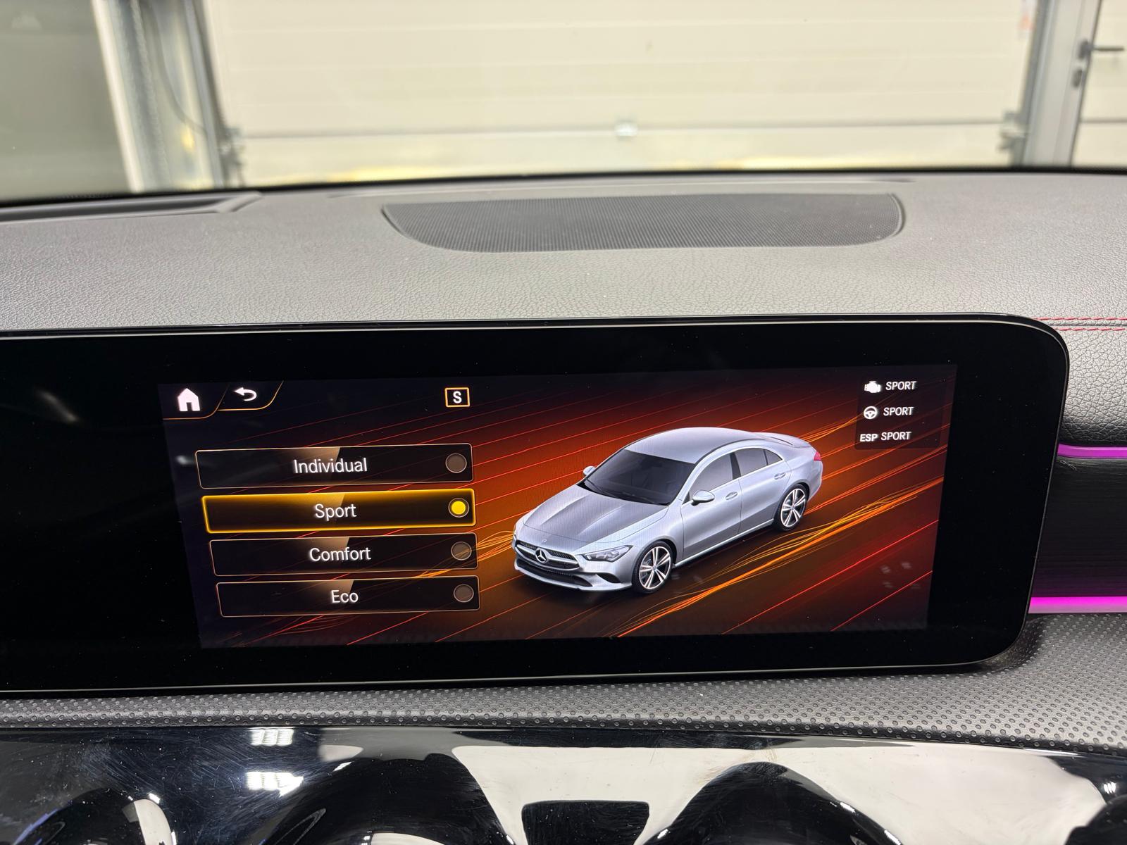 MERCEDES-BENZ CLA 250 4Matic AMG Line 7G-DCT - Toit ouvrant-image-25