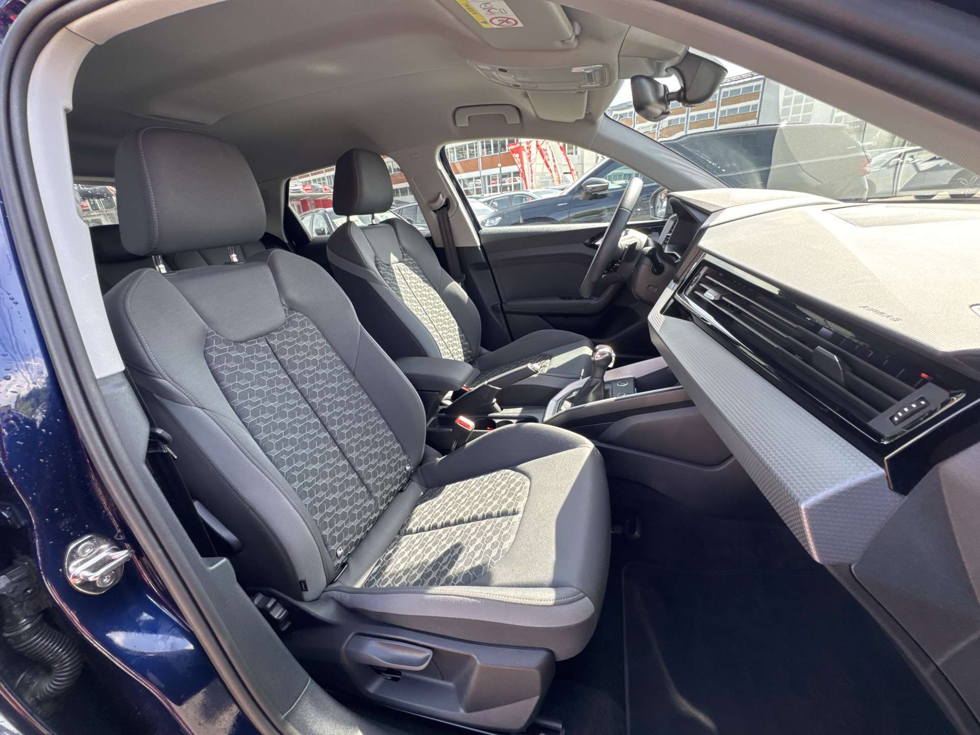 AUDI A1 Sportback 30 TFSi S-Line Black-Edition S-Tronic Automat-image-12