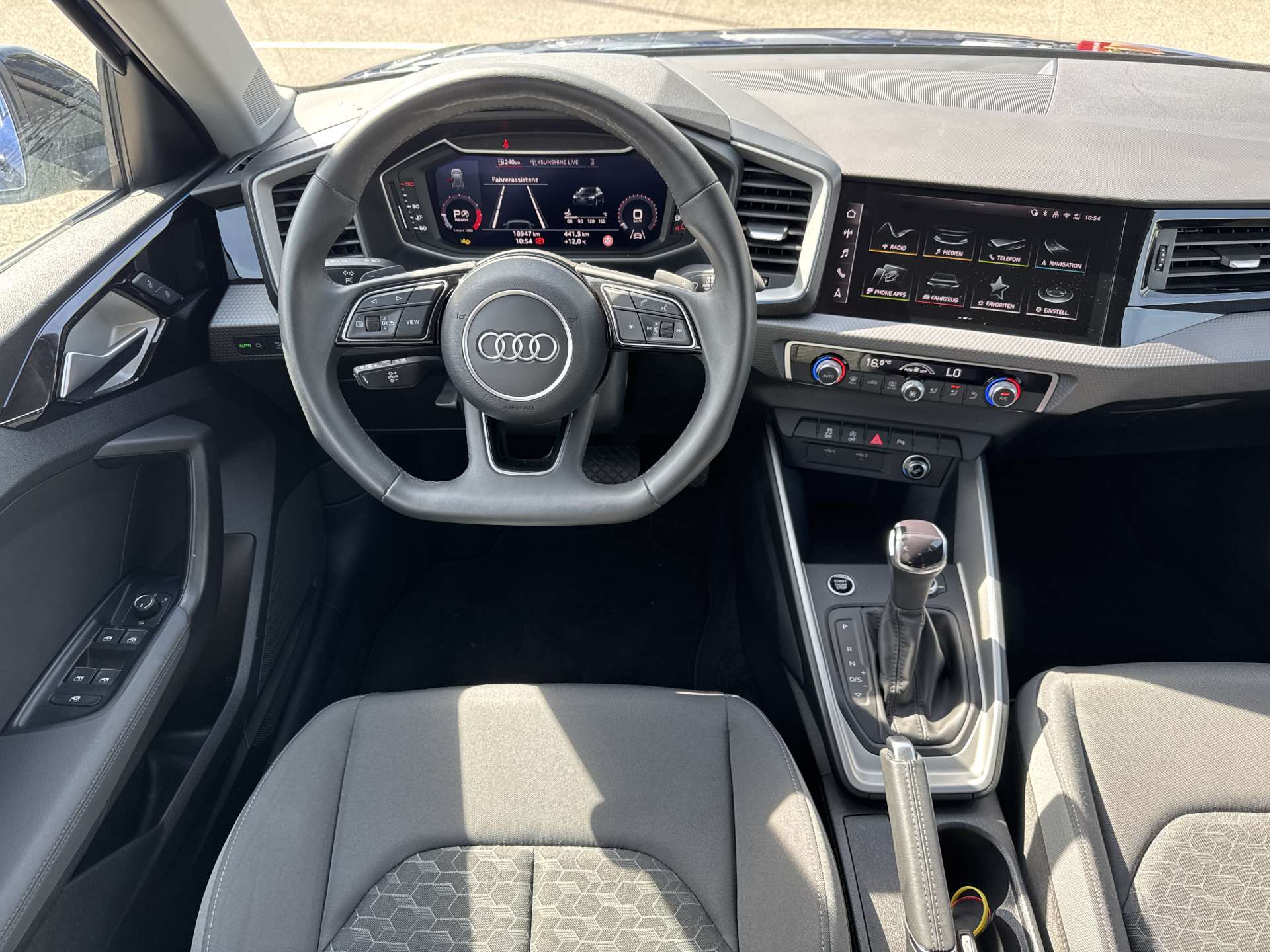 AUDI A1 Sportback 30 TFSi S-Line Black-Edition S-Tronic Automat-image-4