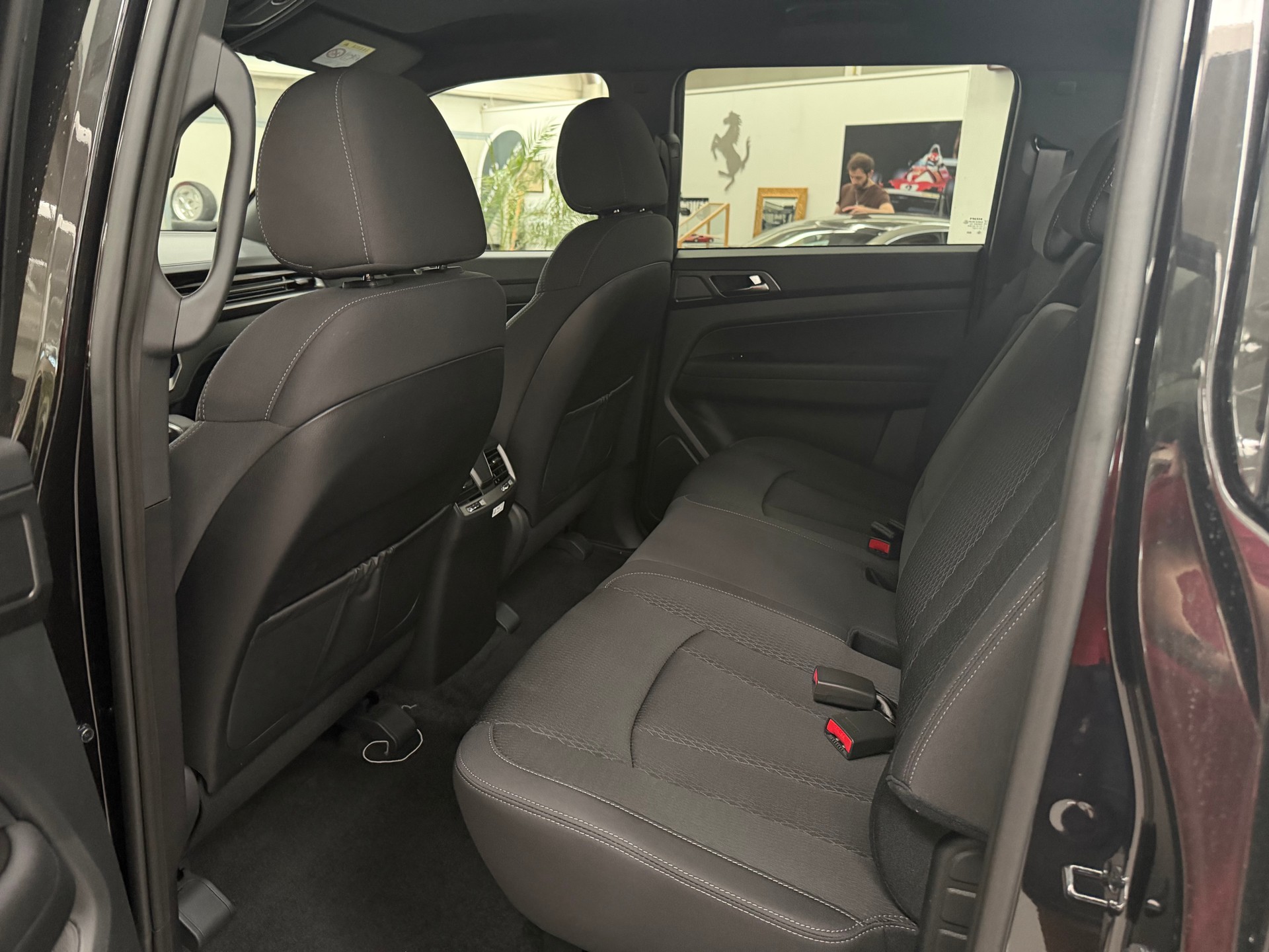 KGM-SsangYong Musso 2.2 Platinum 4WD A-image-8