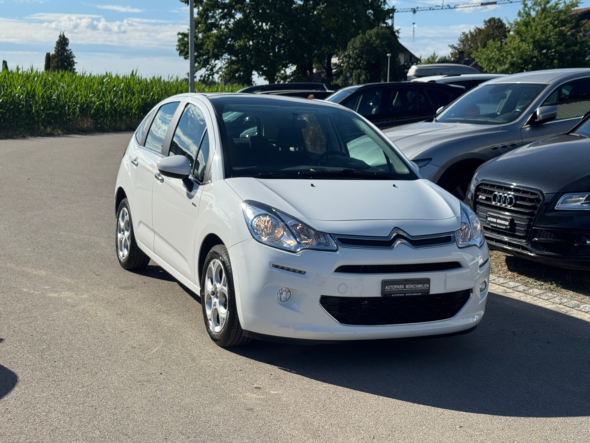 CITROEN C3 1.2i Exclusive ETG5-image-1