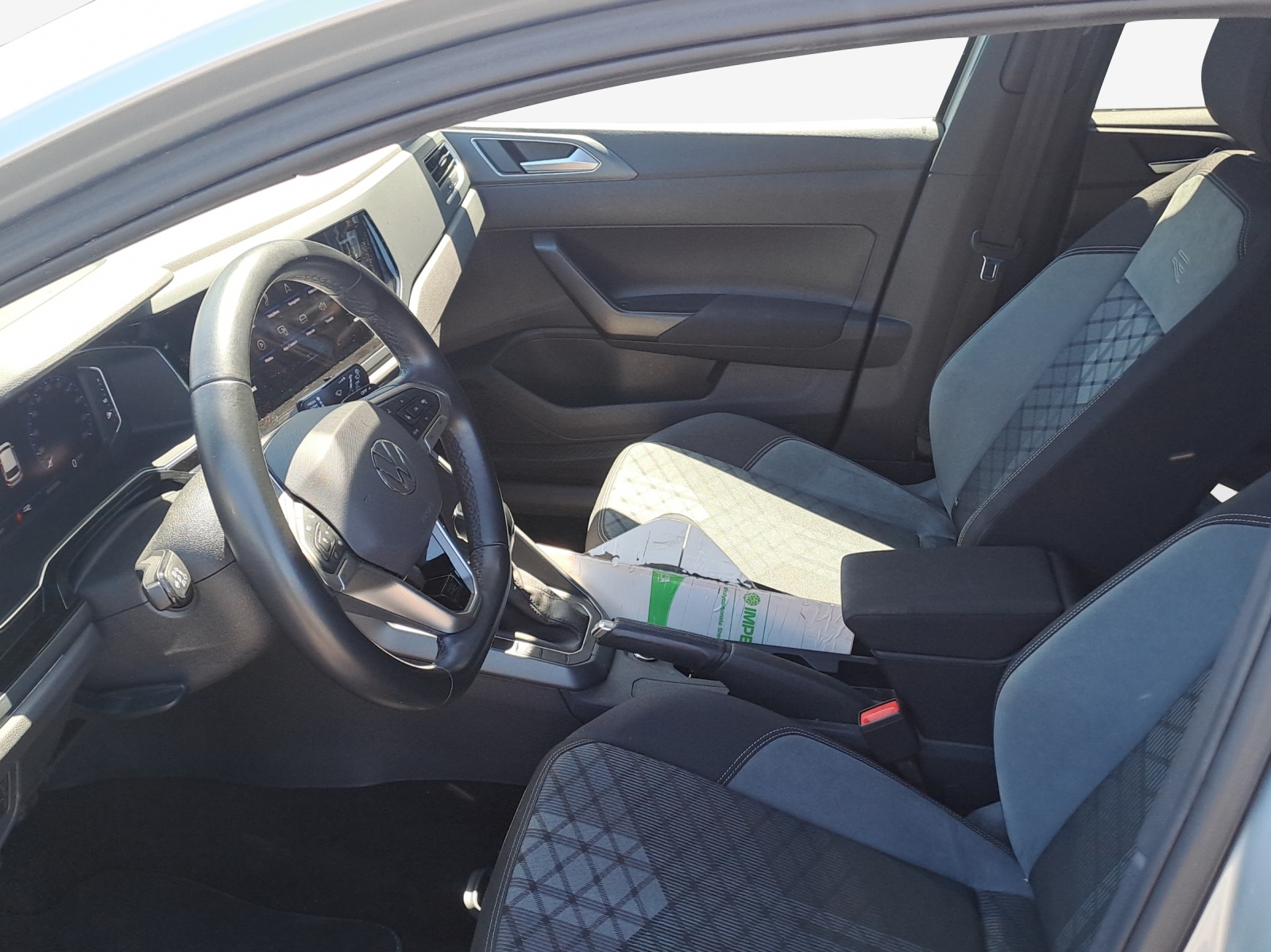 VW Polo 1.0 TSI R-Line DSG-image-7