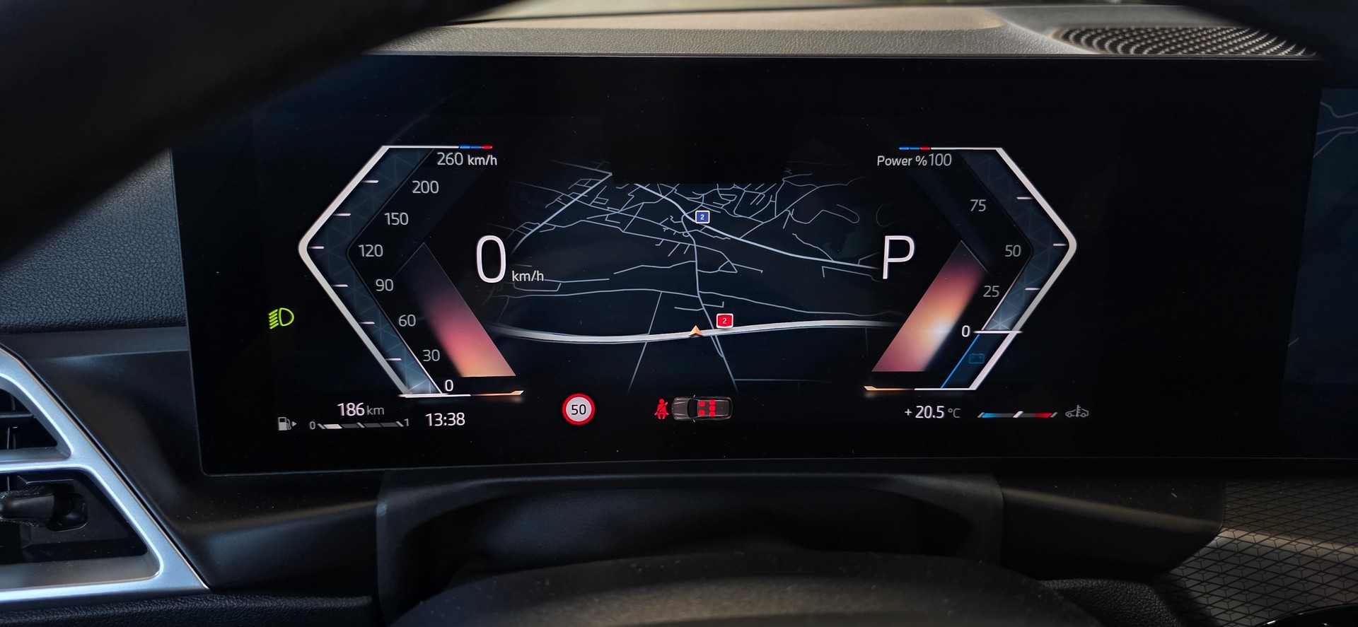 BMW 330i Touring xDrive Steptronic M Sport *SpeedControl*Sitzheizung*Rückfahrkamera*Ambiente*CarPlay/AndroidAuto*-image-13