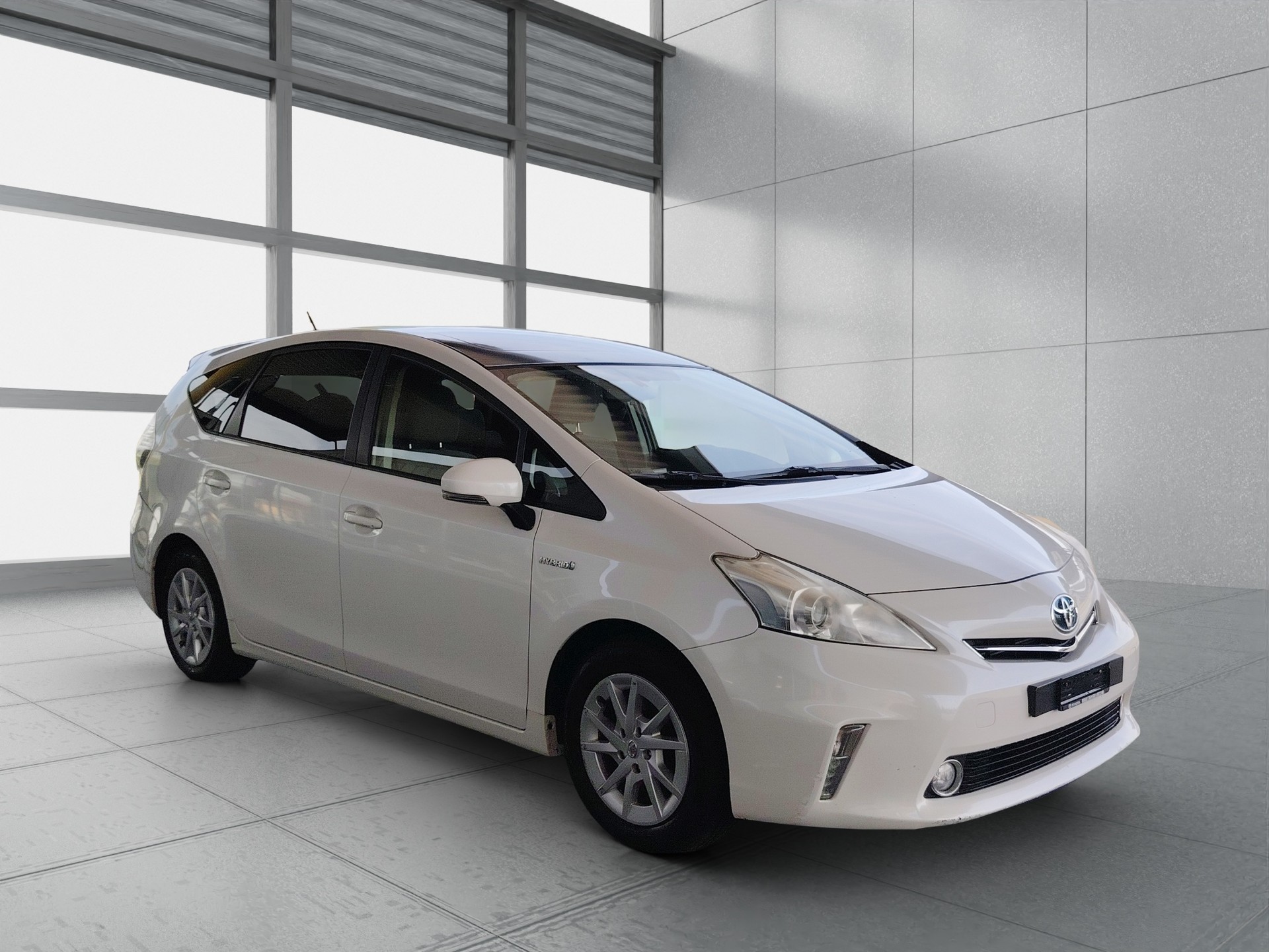 TOYOTA Prius+ 1.8 VVT-i HSD Sol-image-2