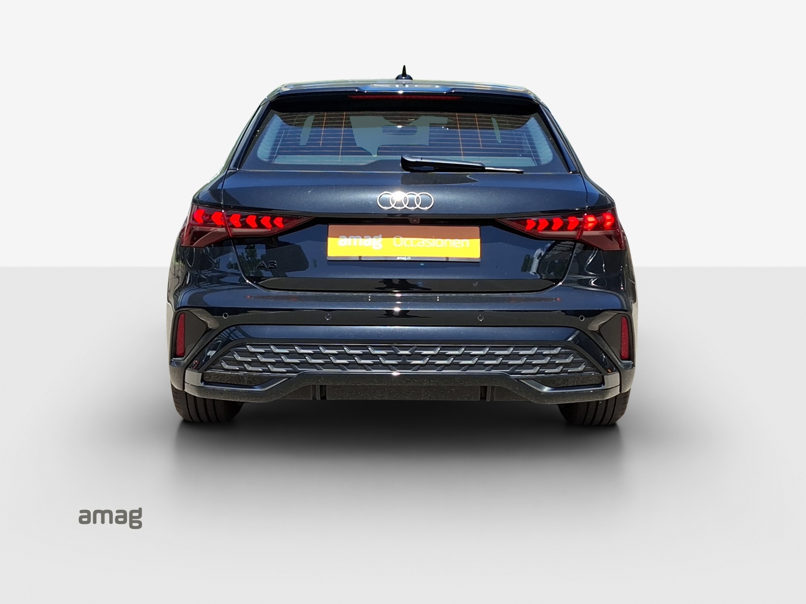 AUDI A3 Sportback 35 TFSI S line S-tronic-image-3