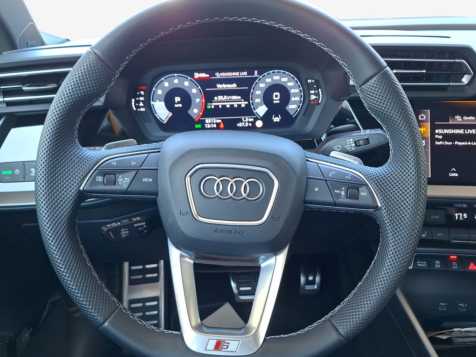 AUDI A3 Sportback 35 TFSI S line S-tronic-image-9