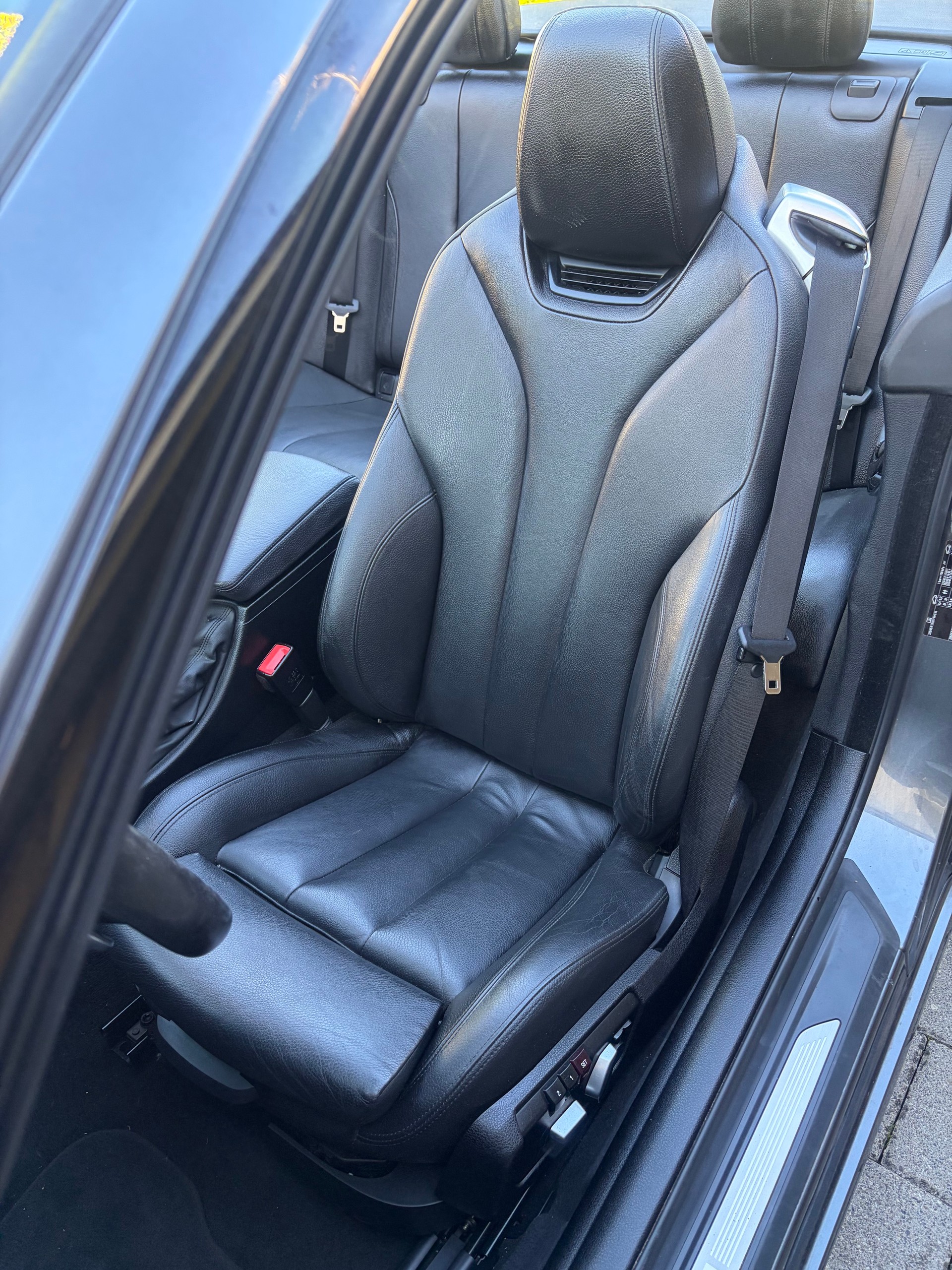 BMW 420d-image-4