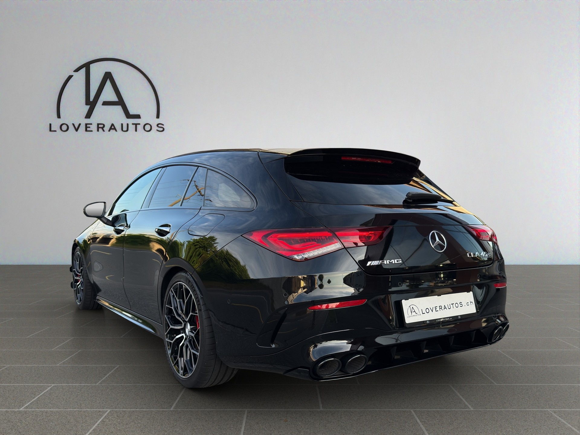 MERCEDES-BENZ CLA Shooting Brake 45 S AMG 4Matic+ 8G-DCT-image-4