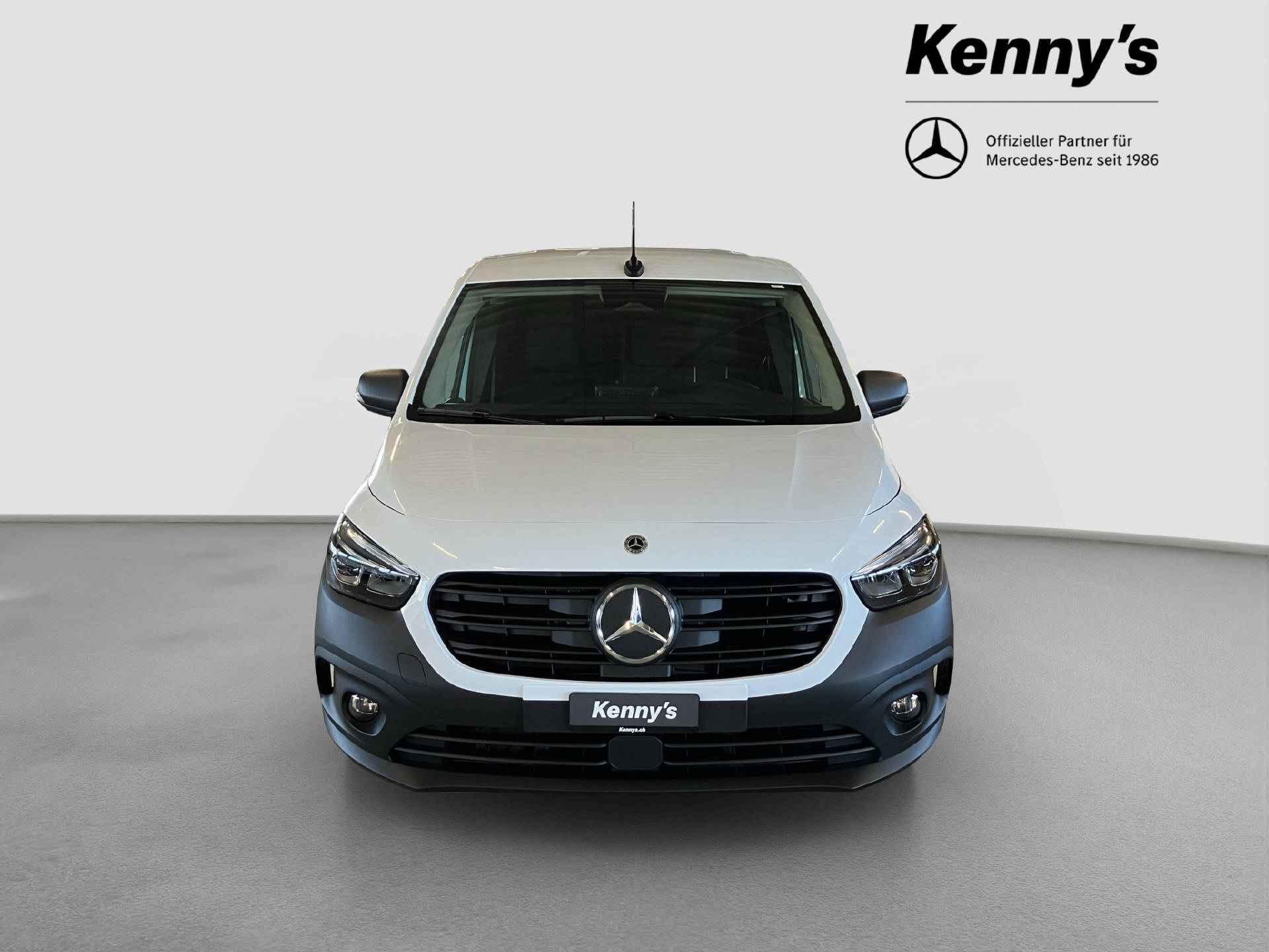 MERCEDES-BENZ eCitan Standard 2716mm S-showroom-element-1