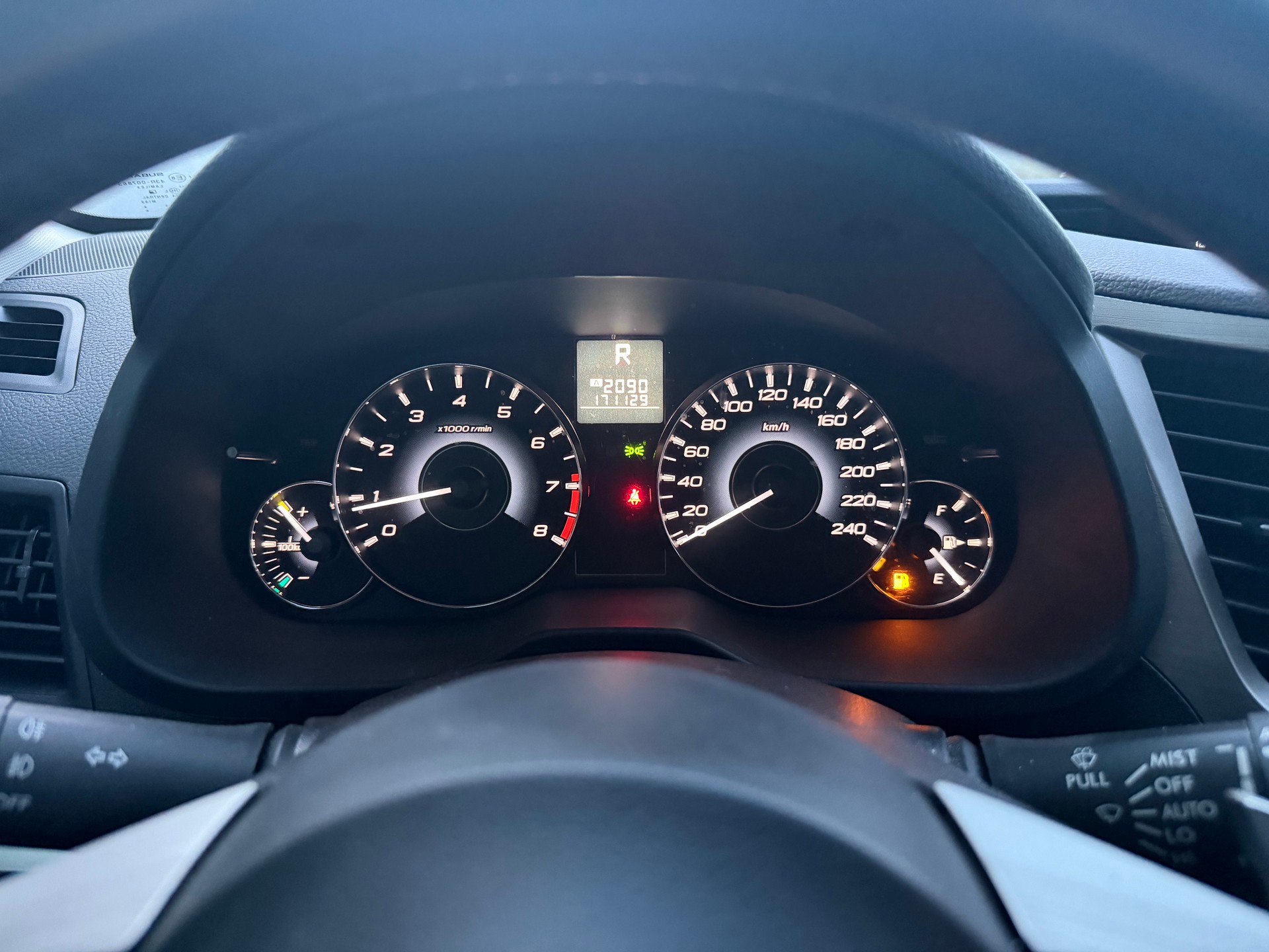 SUBARU Legacy 2.0i Swiss Special AWD Lineartronic-image-7