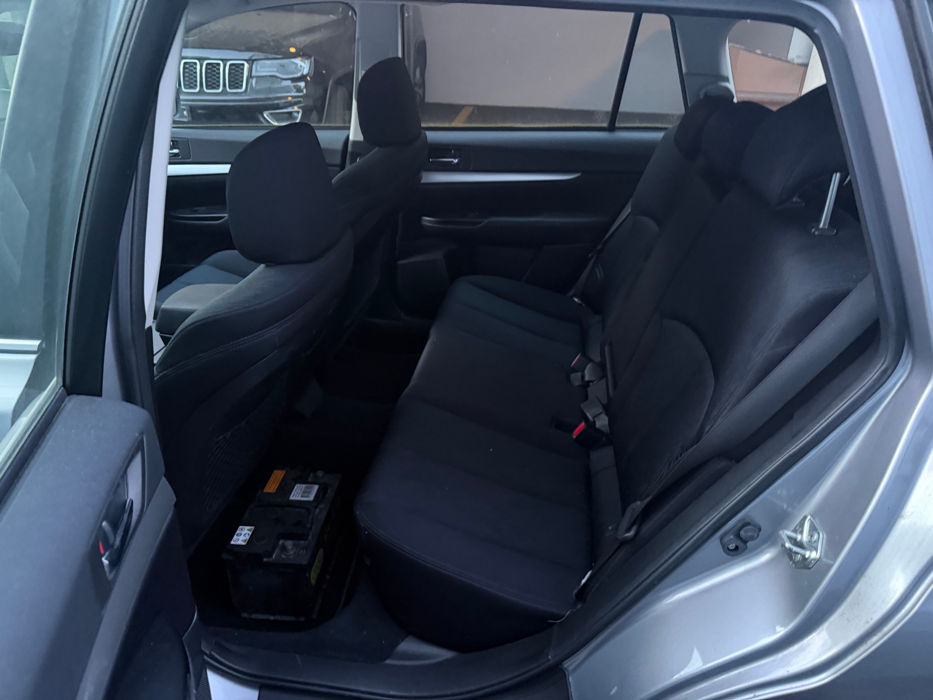 SUBARU Legacy 2.0i Swiss Special AWD Lineartronic-image-6