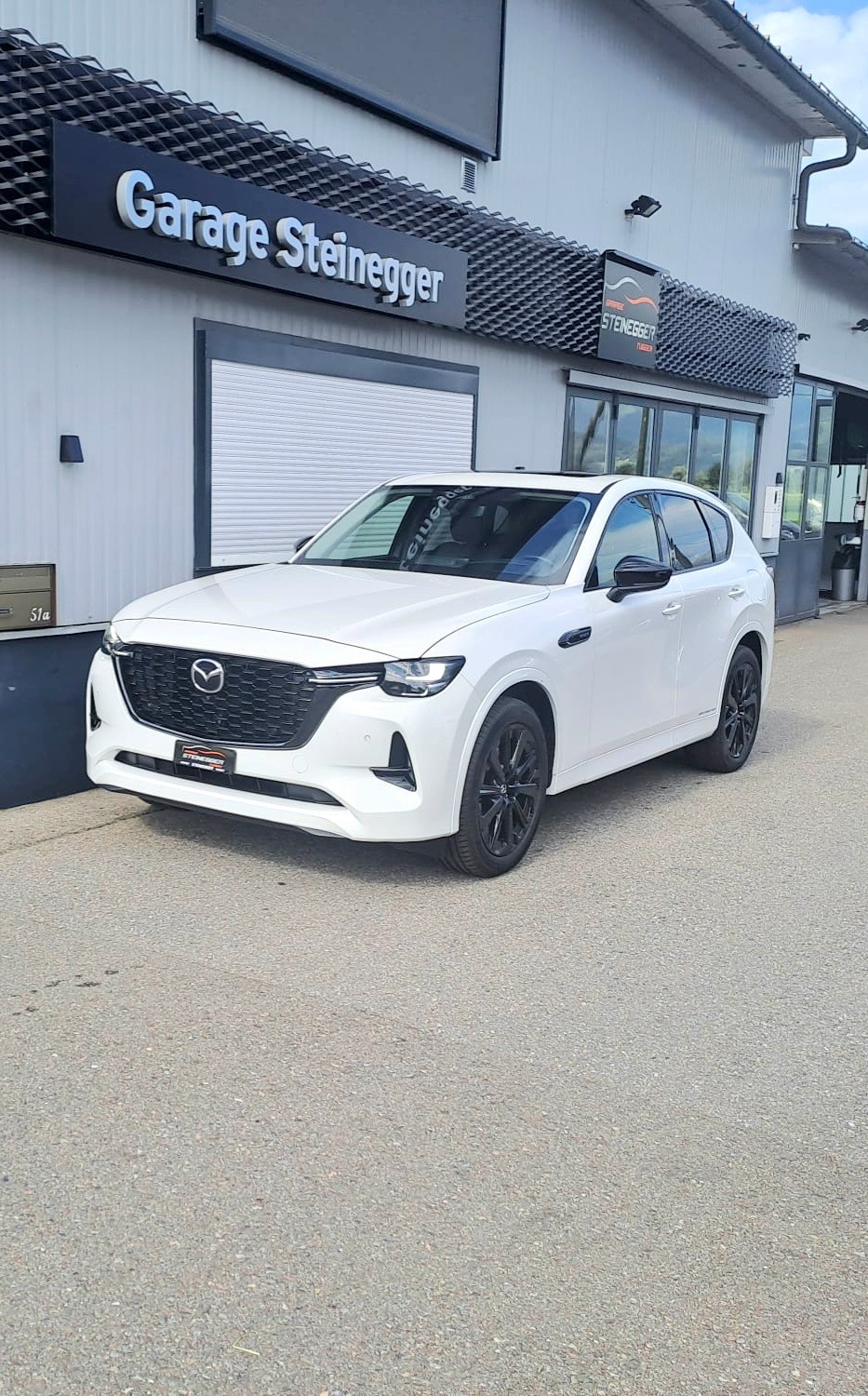 MAZDA CX-60 e-Skyactiv PHEV 327 AWD Homura mit Top Ausstattung-image-1