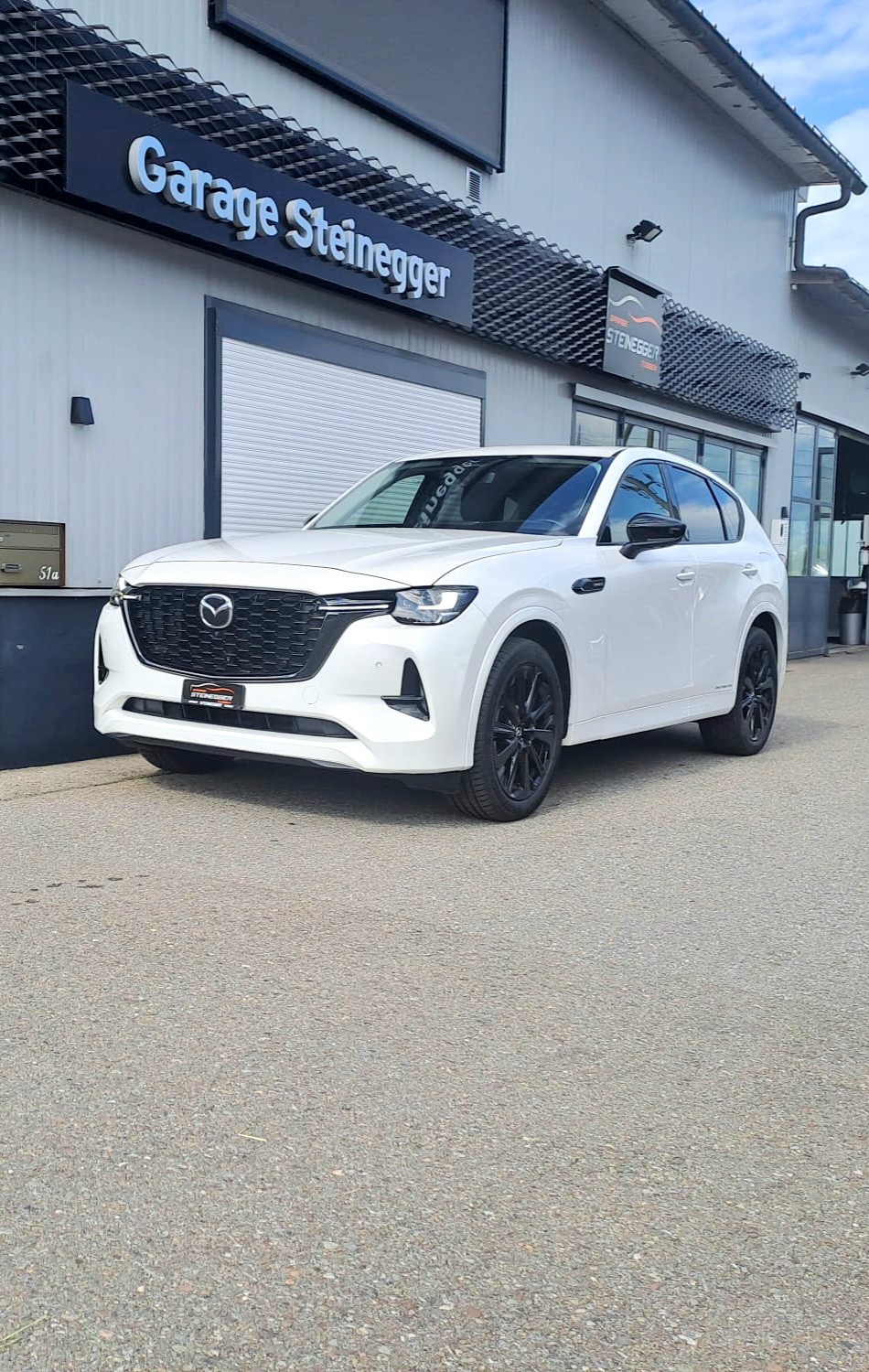 MAZDA CX-60 e-Skyactiv PHEV 327 AWD Homura mit Top Ausstattung-image-0