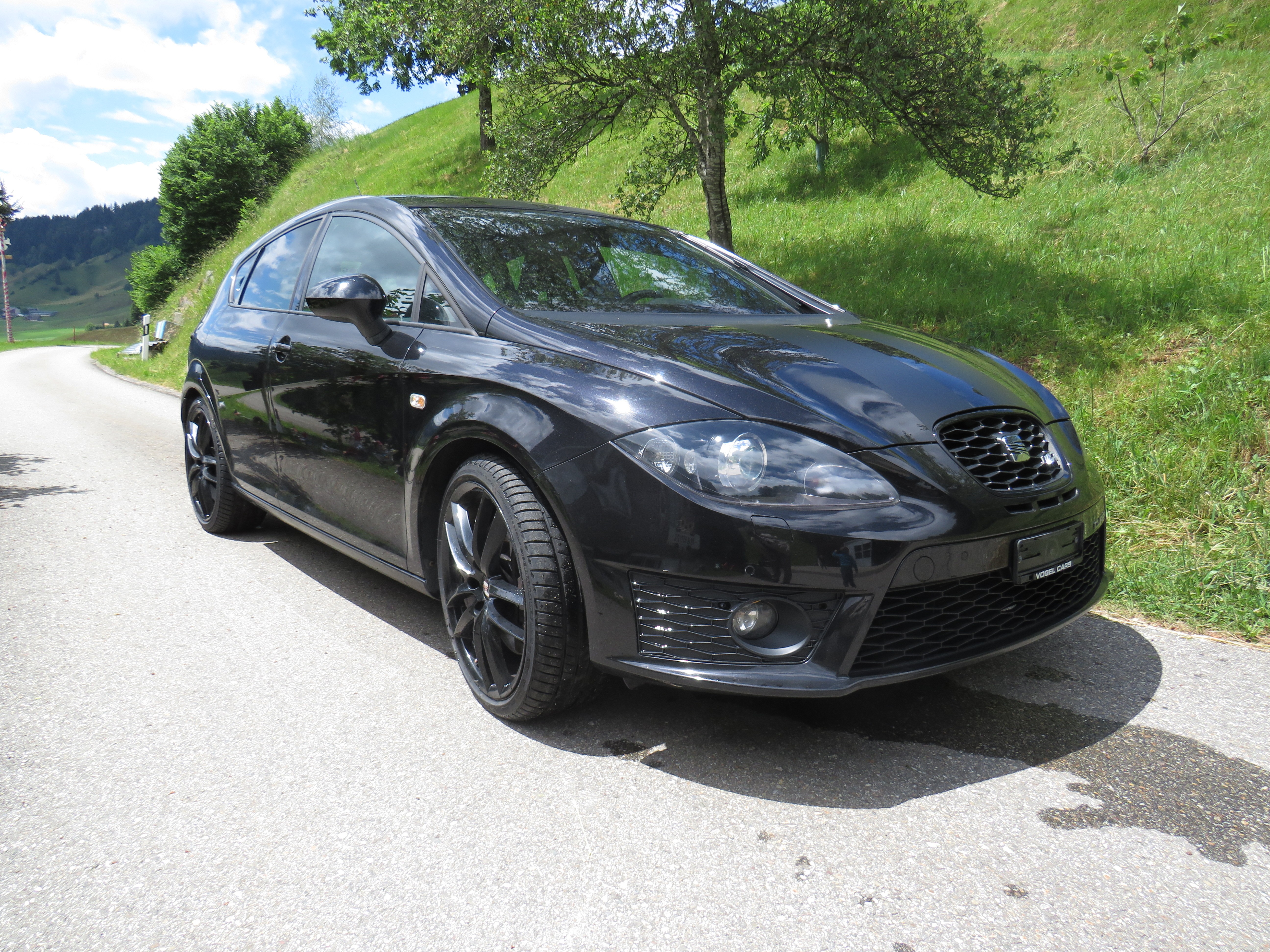 Car photo