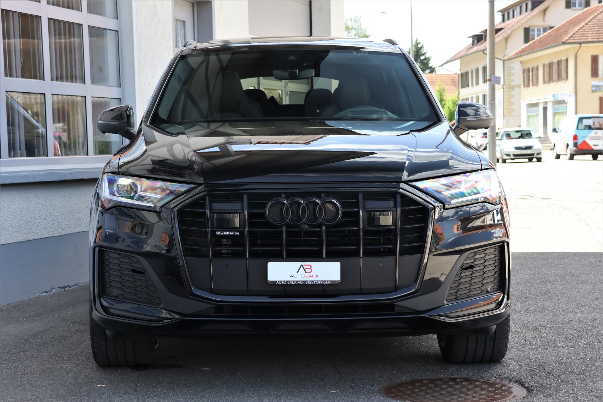 AUDI Q7 50 TDI quattro S Line tiptronic (CH) 7 Plätzer + 3.5T AHK-image-1