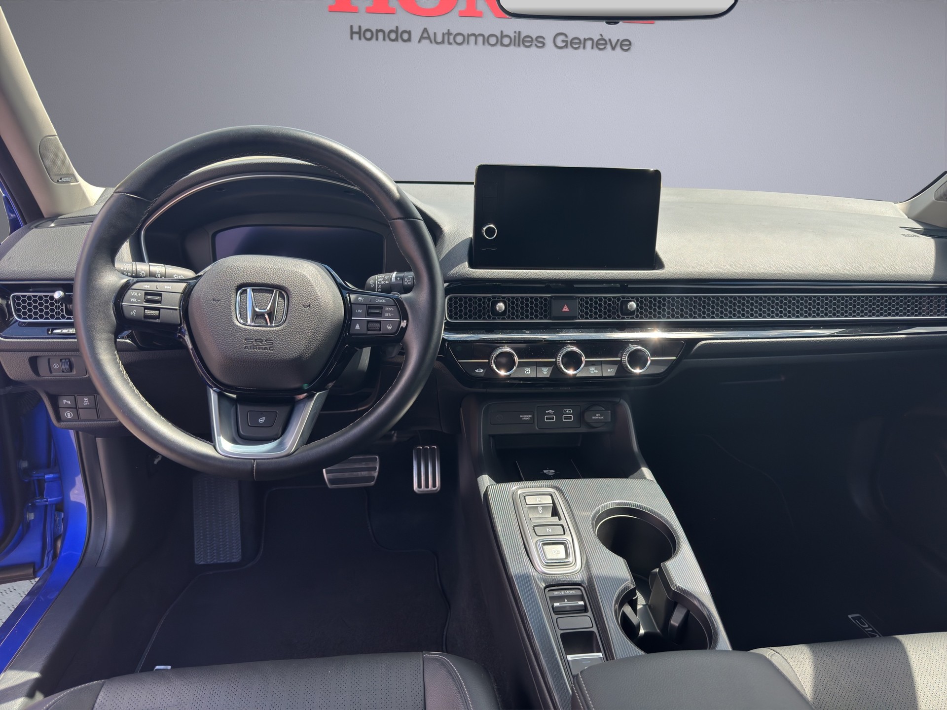 HONDA Civic 2.0 i-MMD Advance-image-8