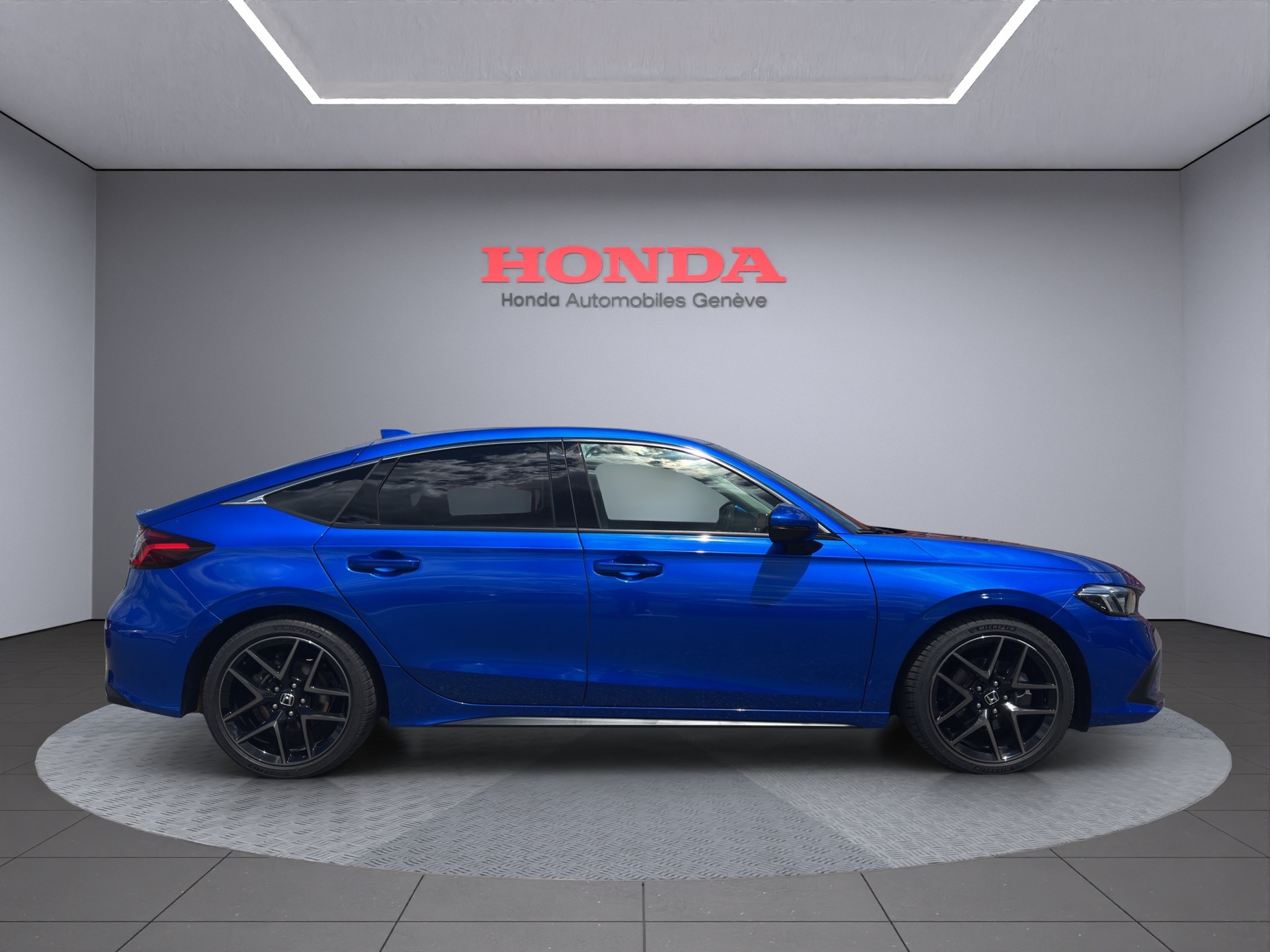 HONDA Civic 2.0 i-MMD Advance-image-0