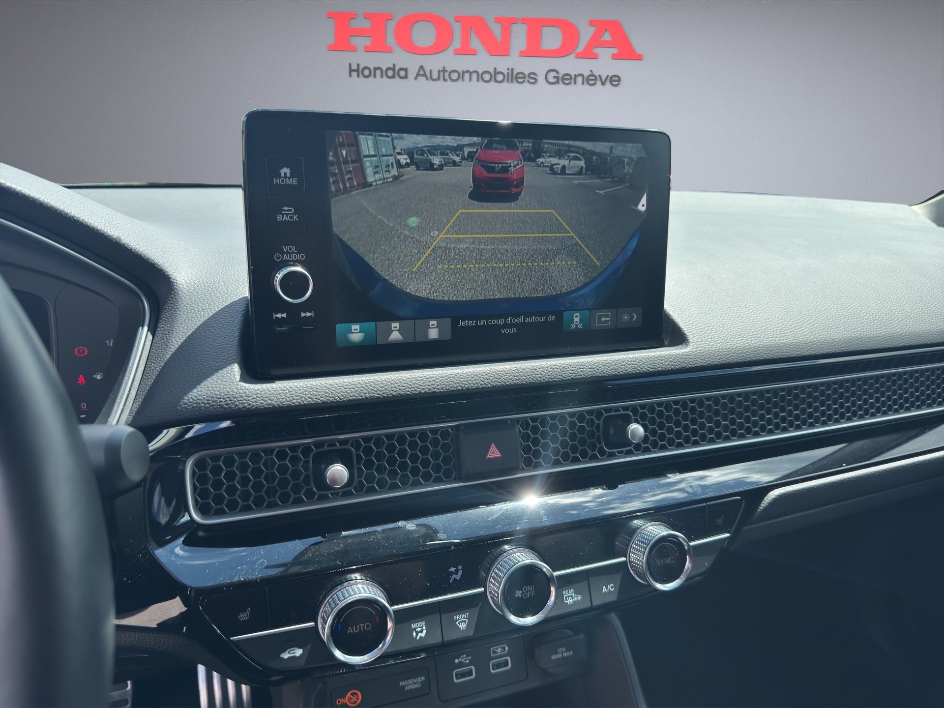 HONDA Civic 2.0 i-MMD Advance-image-14