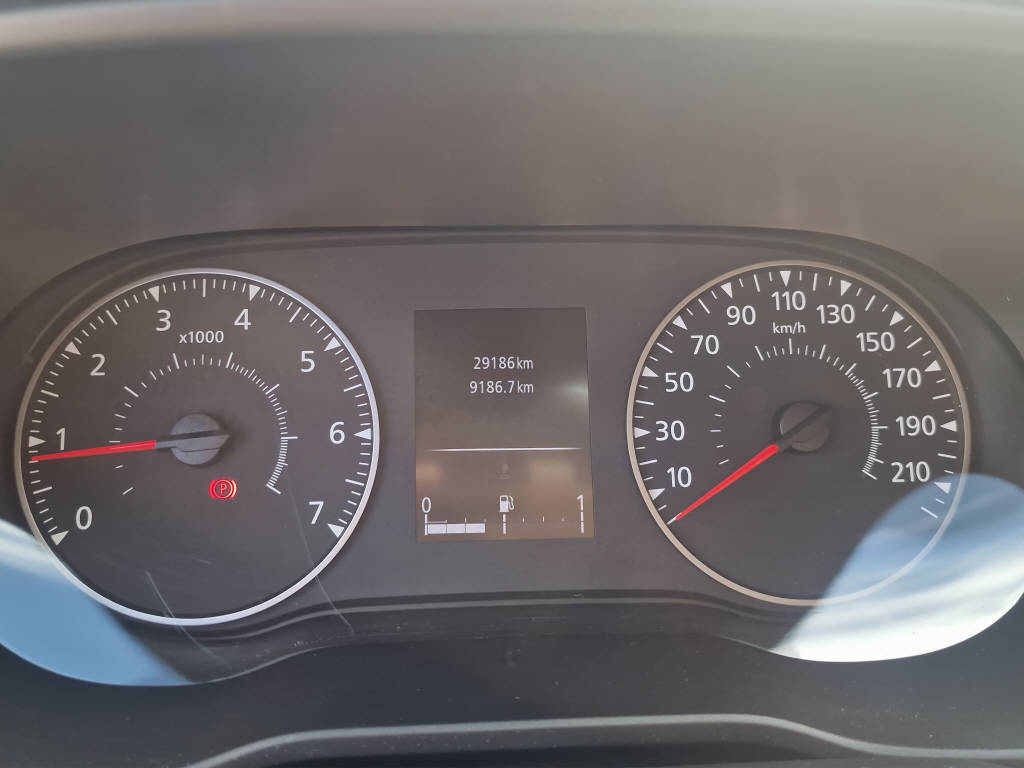 DACIA Duster 1.3 TCe 150 Extreme 4WD-image-13