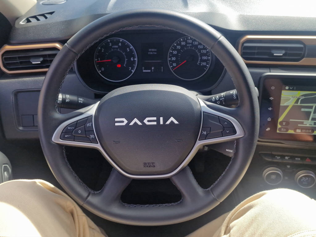 DACIA Duster 1.3 TCe 150 Extreme 4WD-image-14