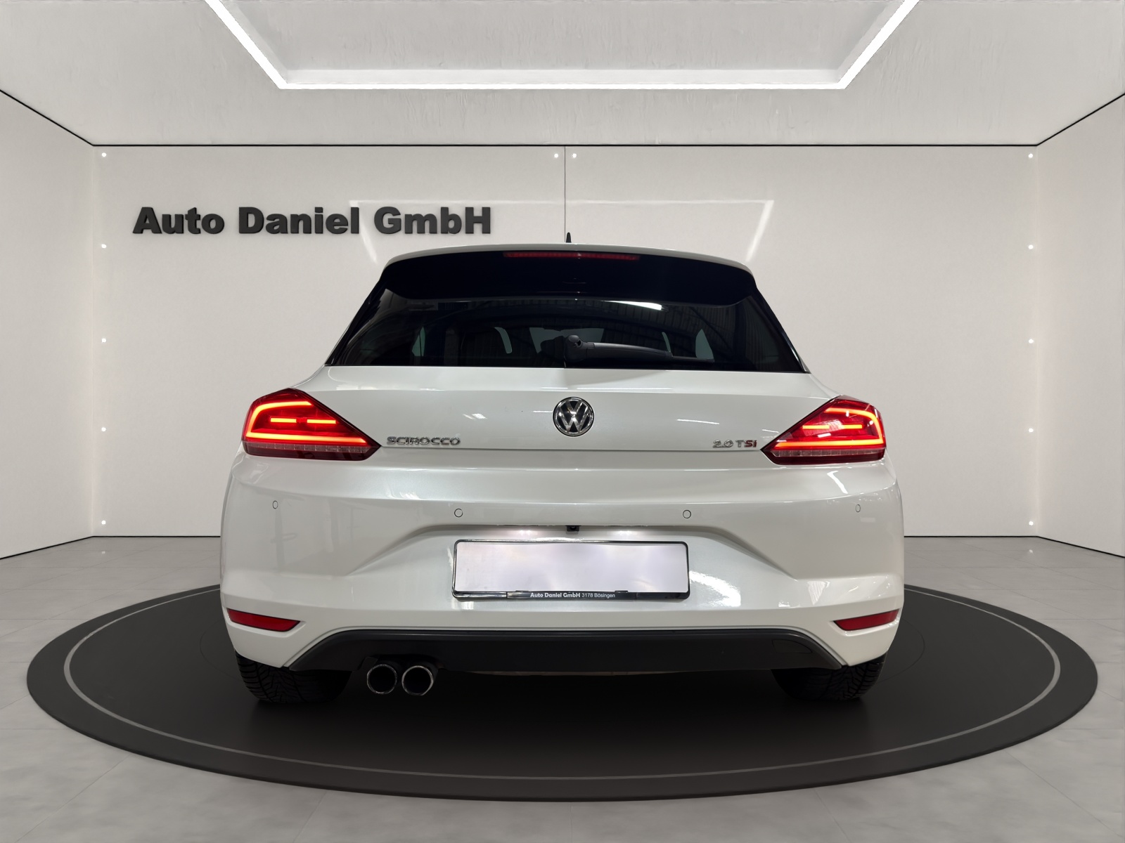 VW Scirocco 2.0 TSI DSG-image-5