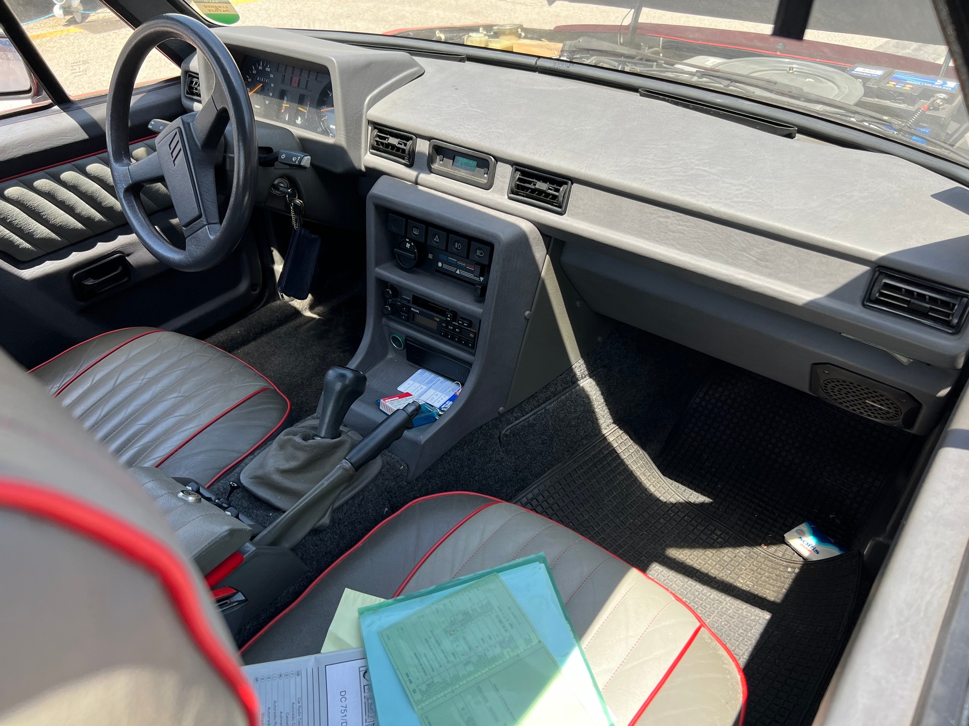 RELIANT Scimitar 1600 SS1 LHD convertible-image-14