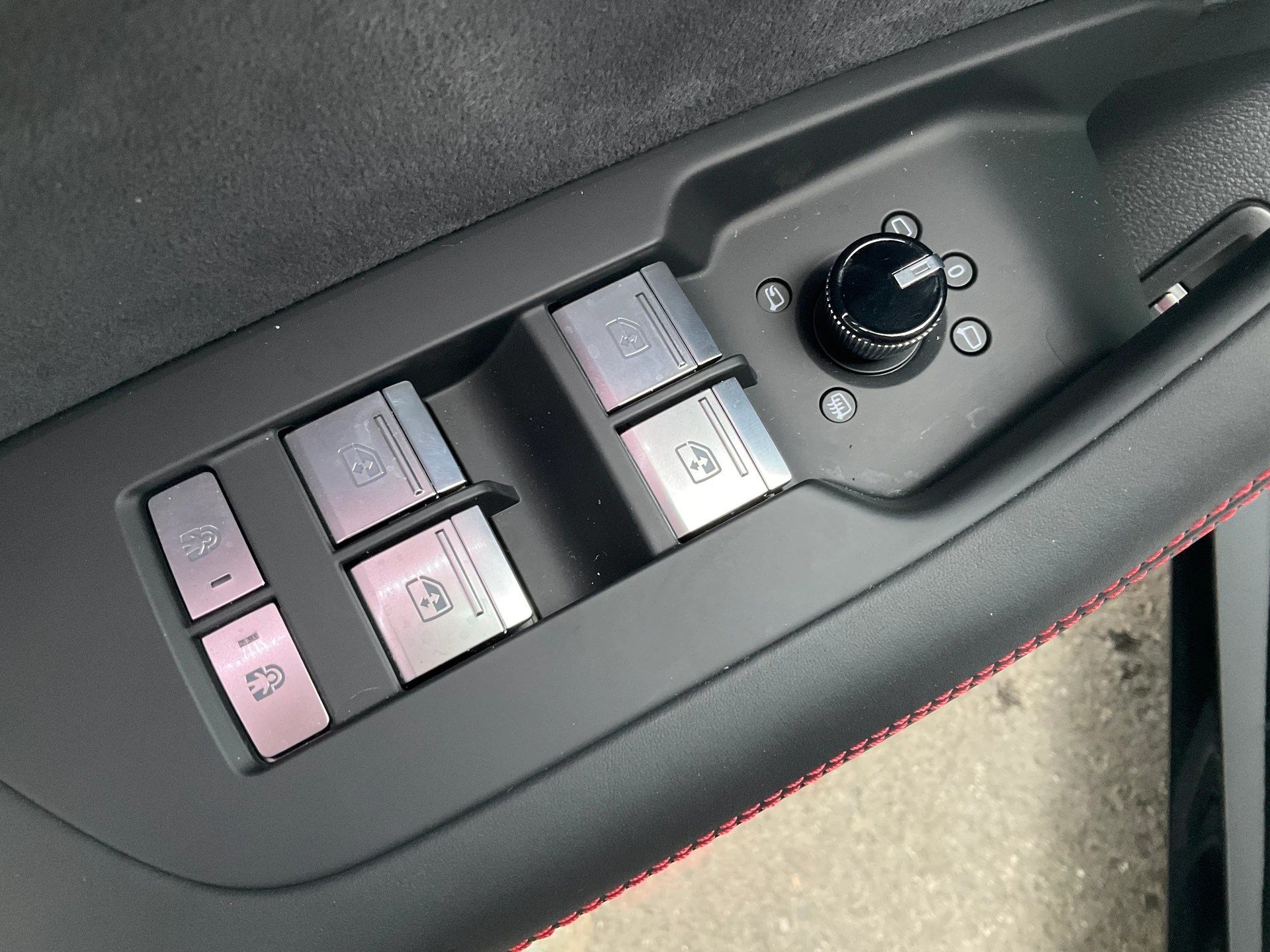 AUDI RS6 Avant 4.0 TFSI V8 quattro ***NEUPREIS 190'900 SFR***-image-15