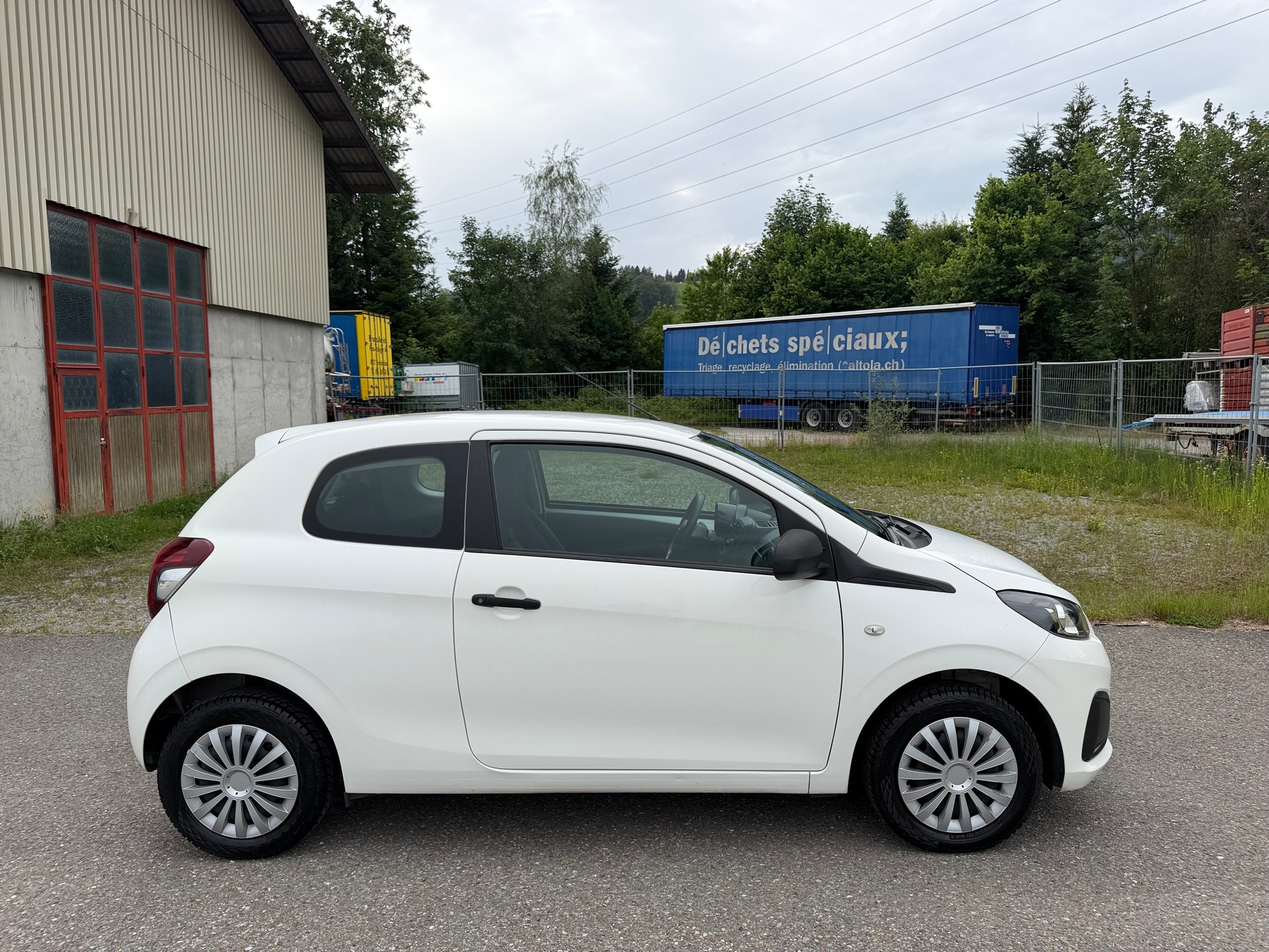 PEUGEOT 108 1.0 VTi Access-image-1