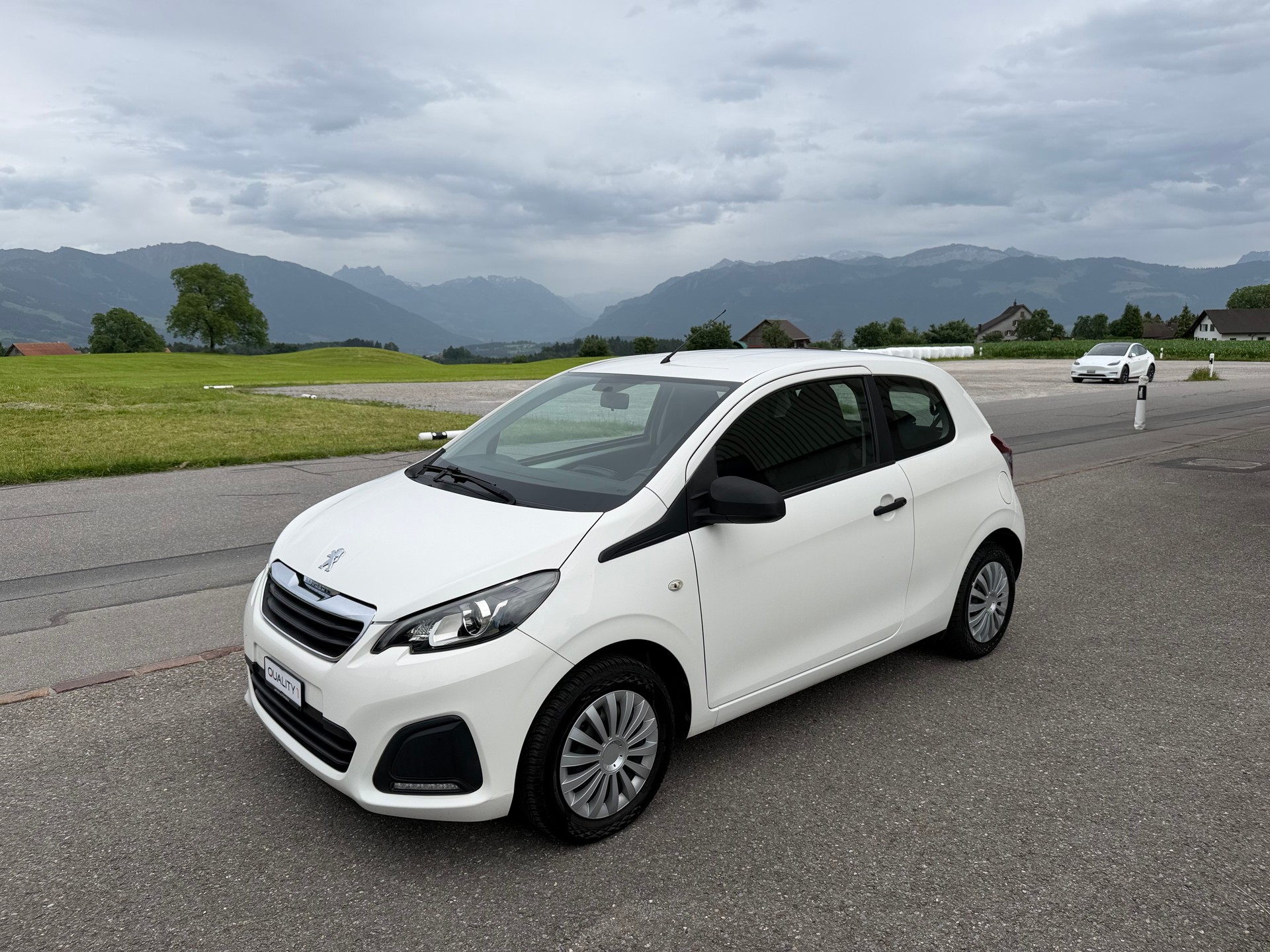 PEUGEOT 108 1.0 VTi Access-image-2