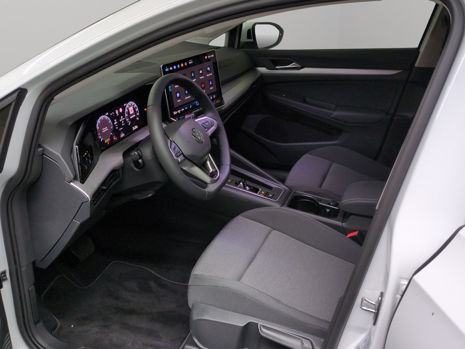 VW Golf 1.5 e TSI mHEV Value DSG-image-5