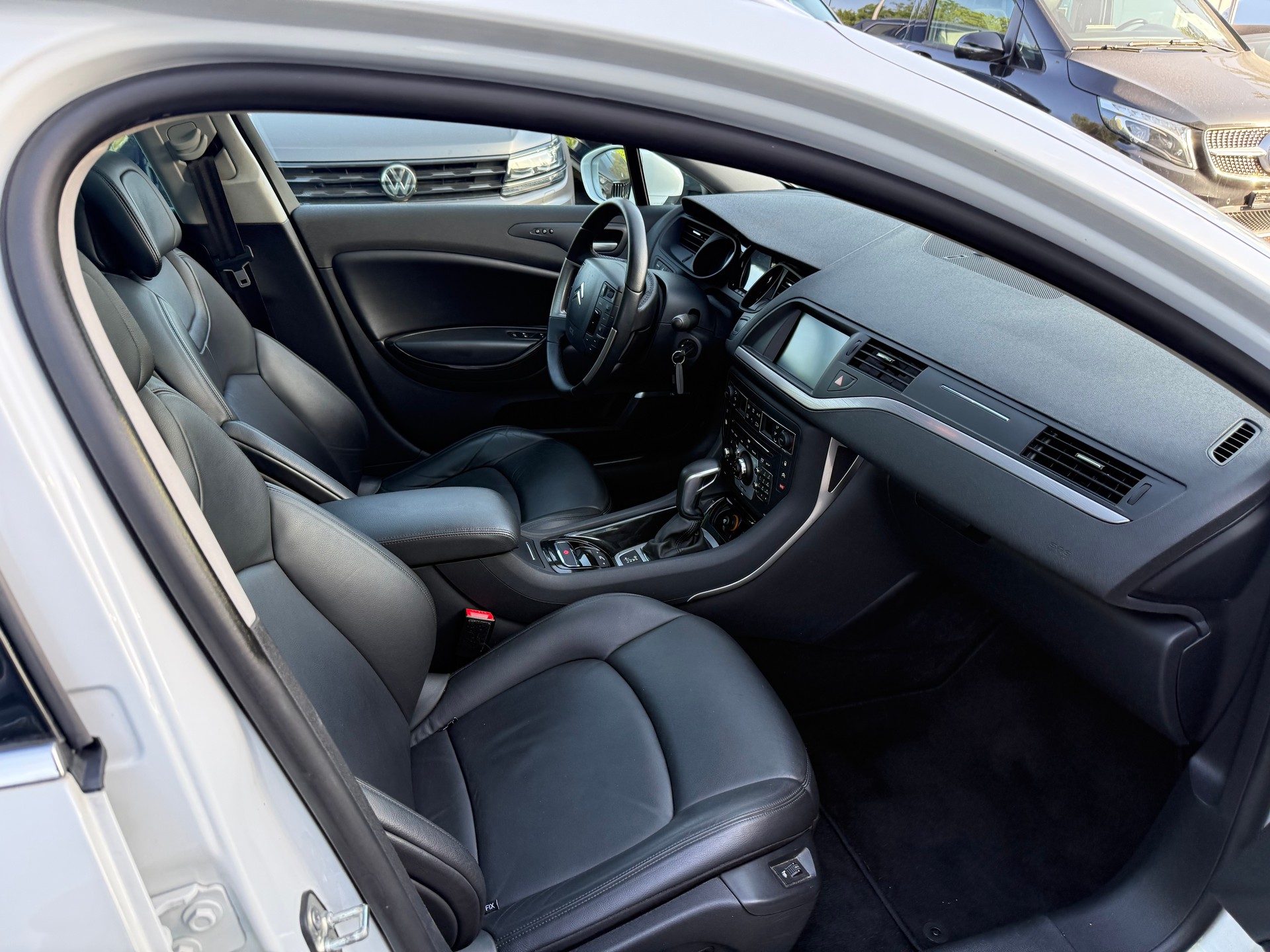 CITROEN C5 Tourer 1.6 Turbo Exclusive Automatic-image-7
